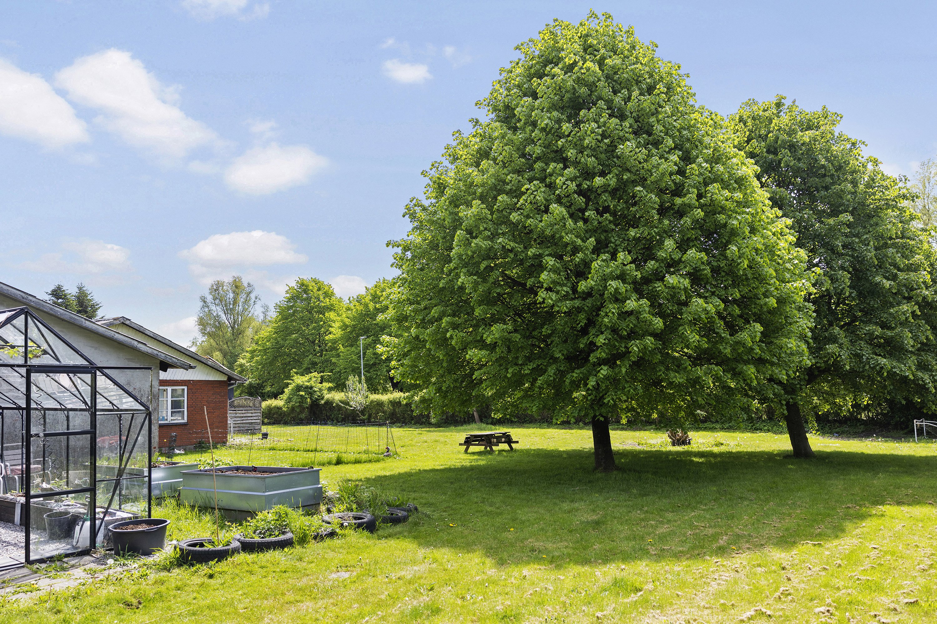 Fremhævet ejendommen billede i fuldskærmstilstand. Billede af Lindevej 1, Øster Lindet, 6630 Rødding