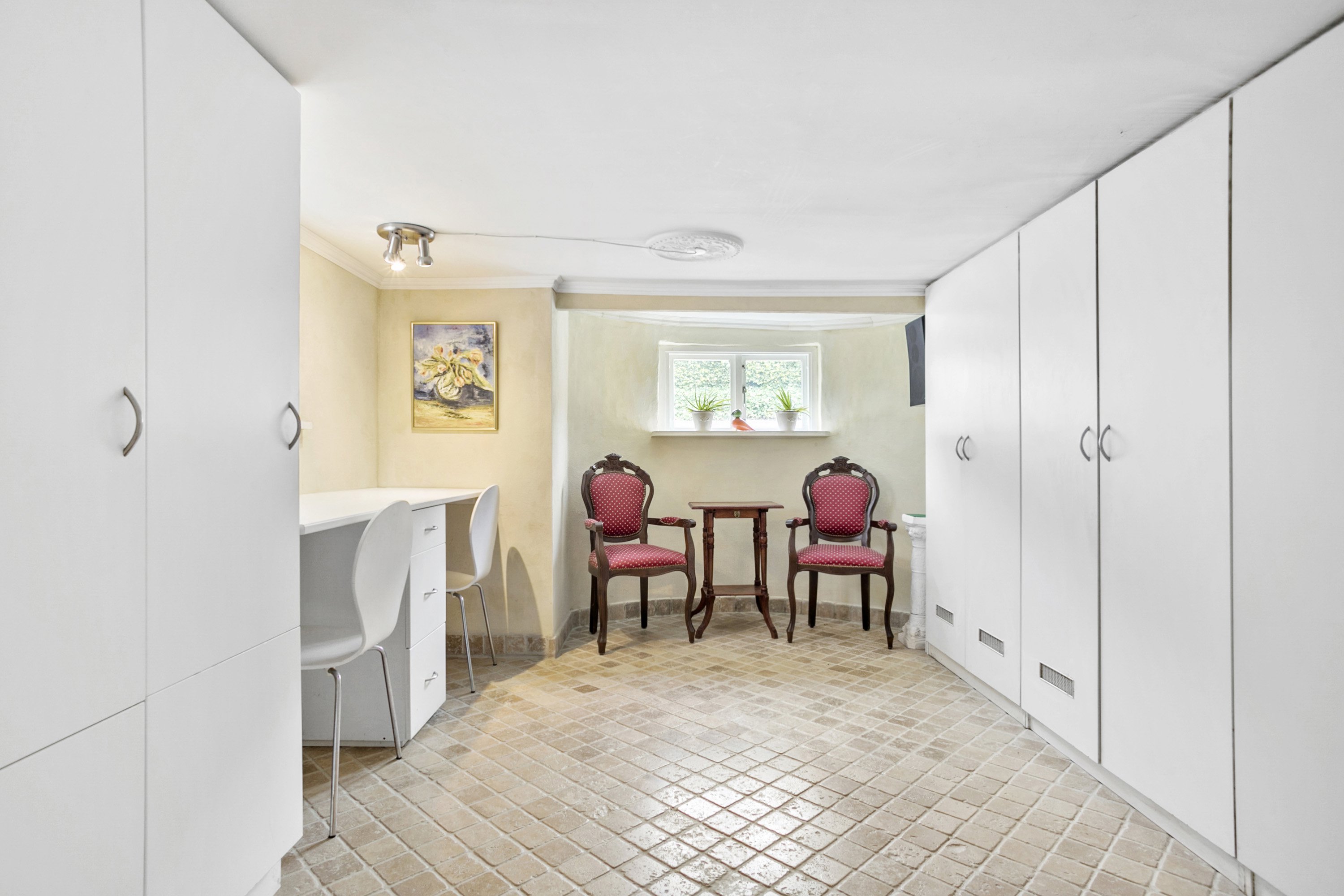 Fremhævet  billede i fuldskærmstilstand. Billede af Hobrovej 73, 9000 Aalborg