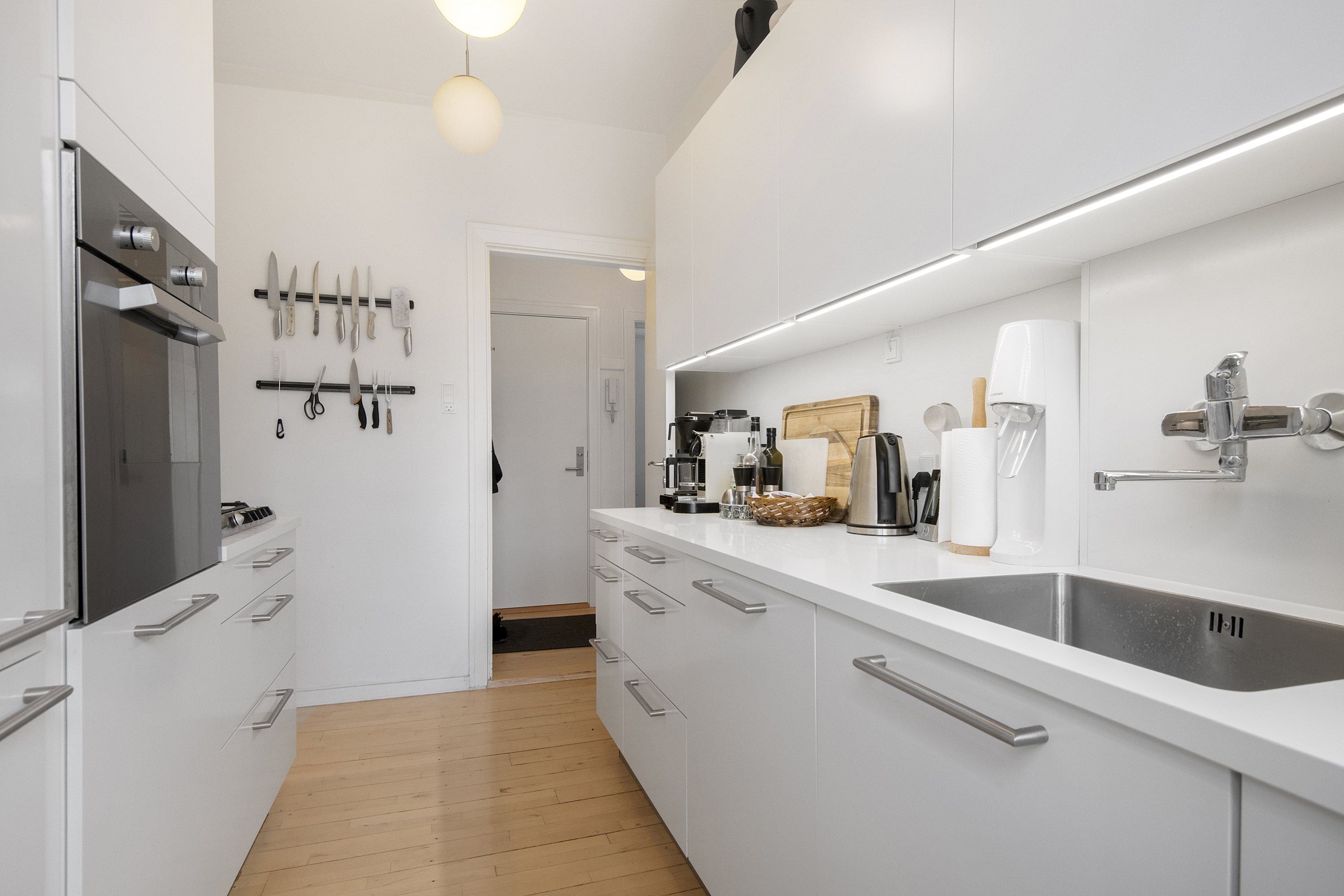 Fremhævet køkken billede i fuldskærmstilstand. Billede af Vingårdsgade 11, 1. tv., 9000 Aalborg