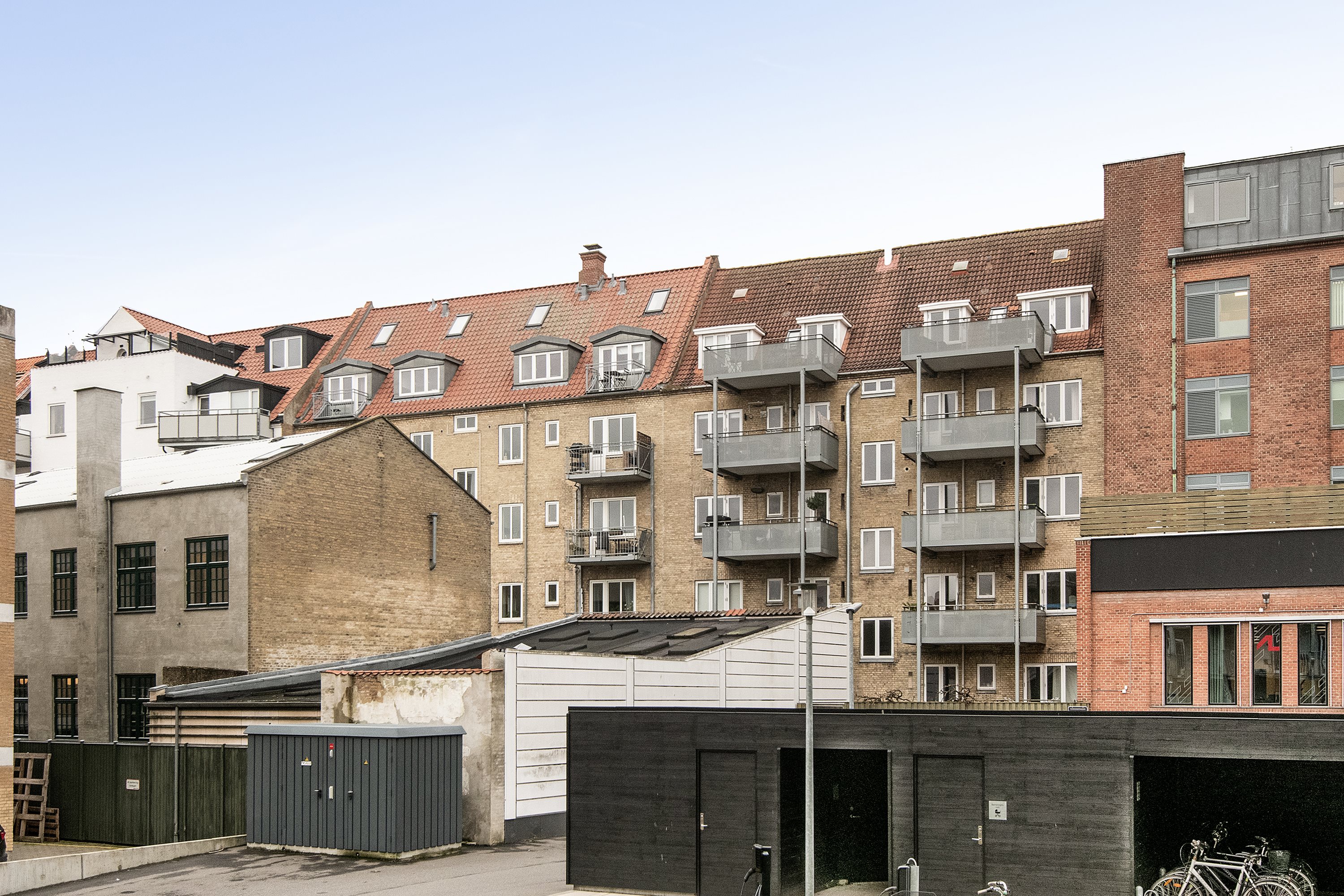 Fremhævet ejendommen billede i fuldskærmstilstand. Billede af Vingårdsgade 11, 1. tv., 9000 Aalborg