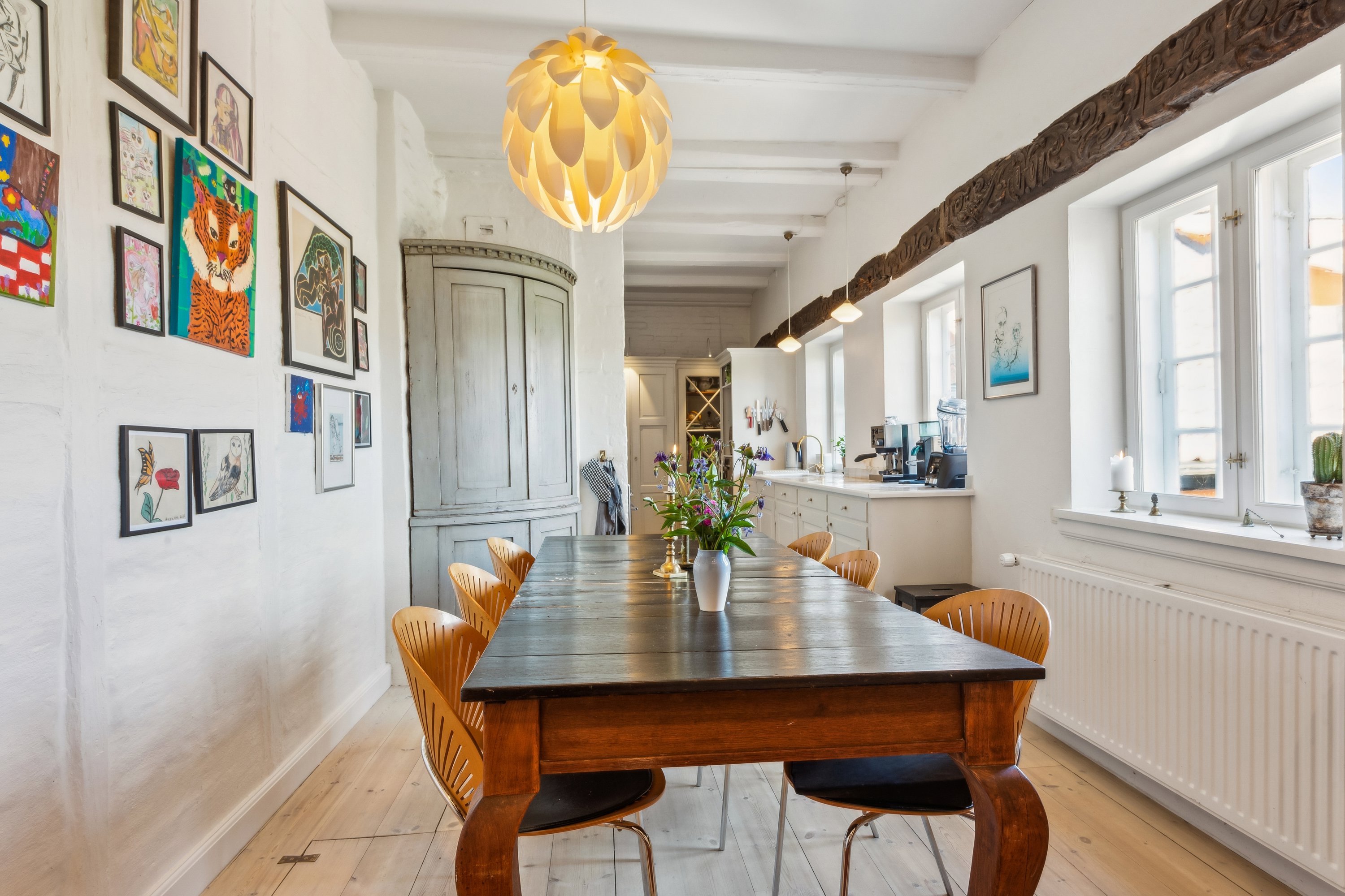 Fremhævet spisestue billede i fuldskærmstilstand. Billede af Lappen 18, 3000 Helsingør