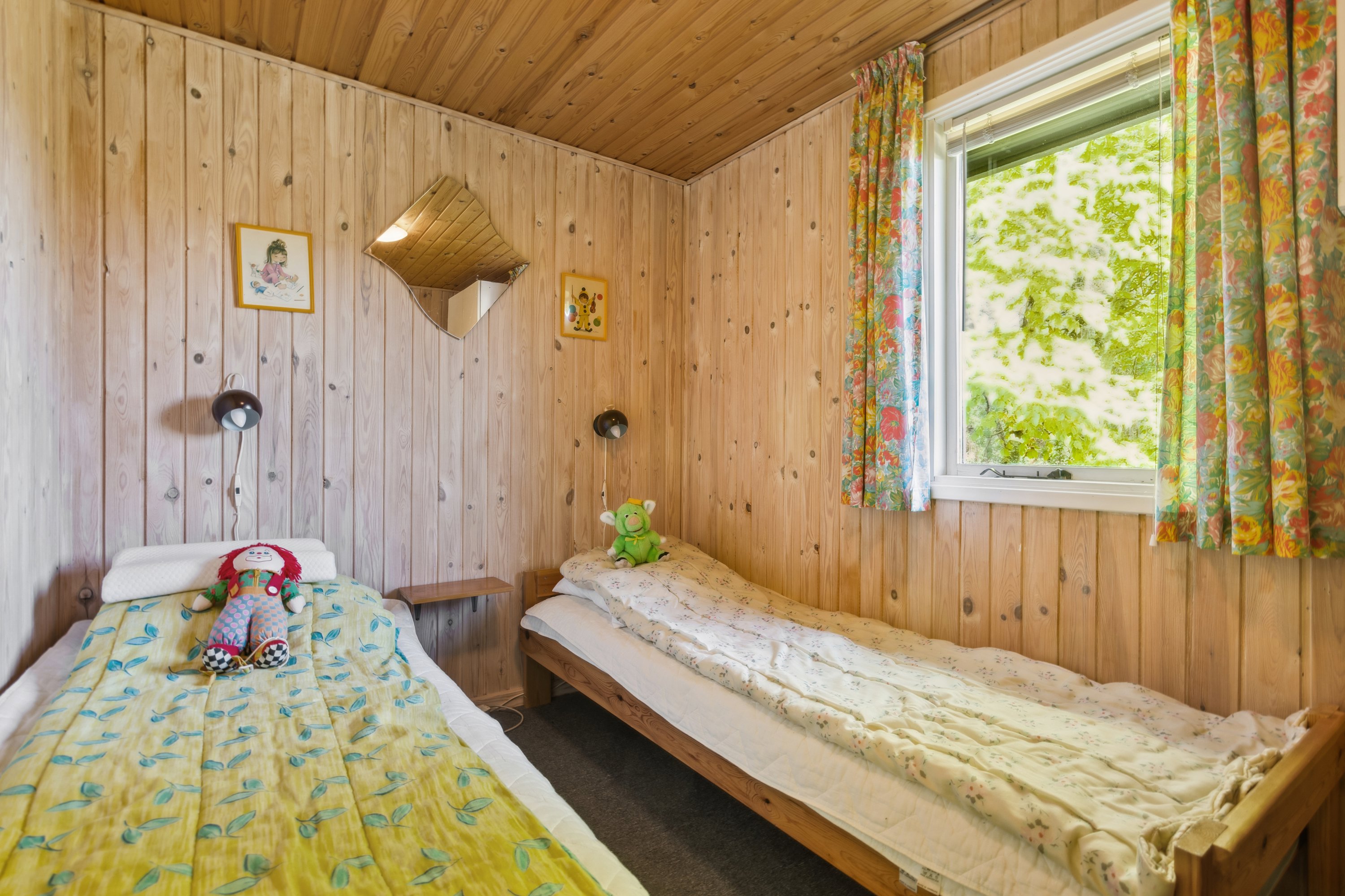 Fremhævet værelse billede i fuldskærmstilstand. Billede af Kongevejen 24, 9370 Hals