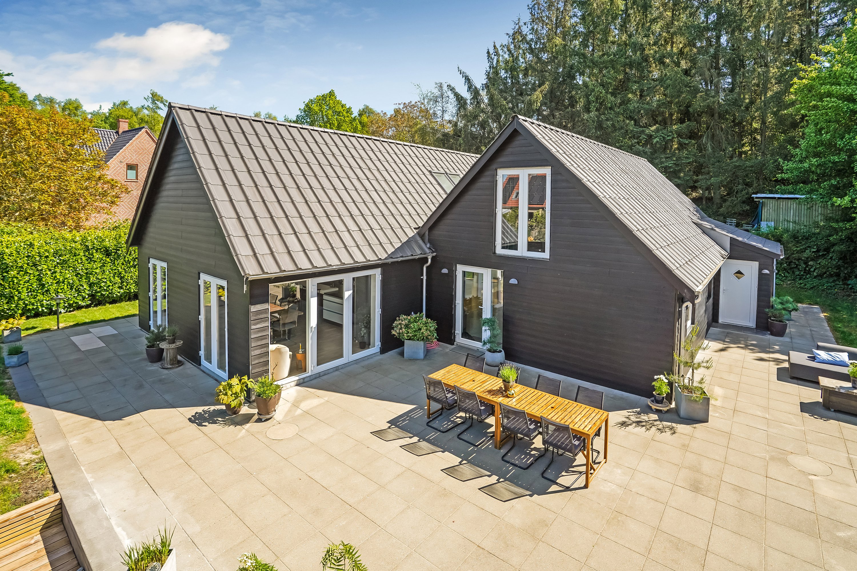 Fremhævet terrasse billede i fuldskærmstilstand. Billede af Hylkedamvej 34, Lunge, 5591 Gelsted