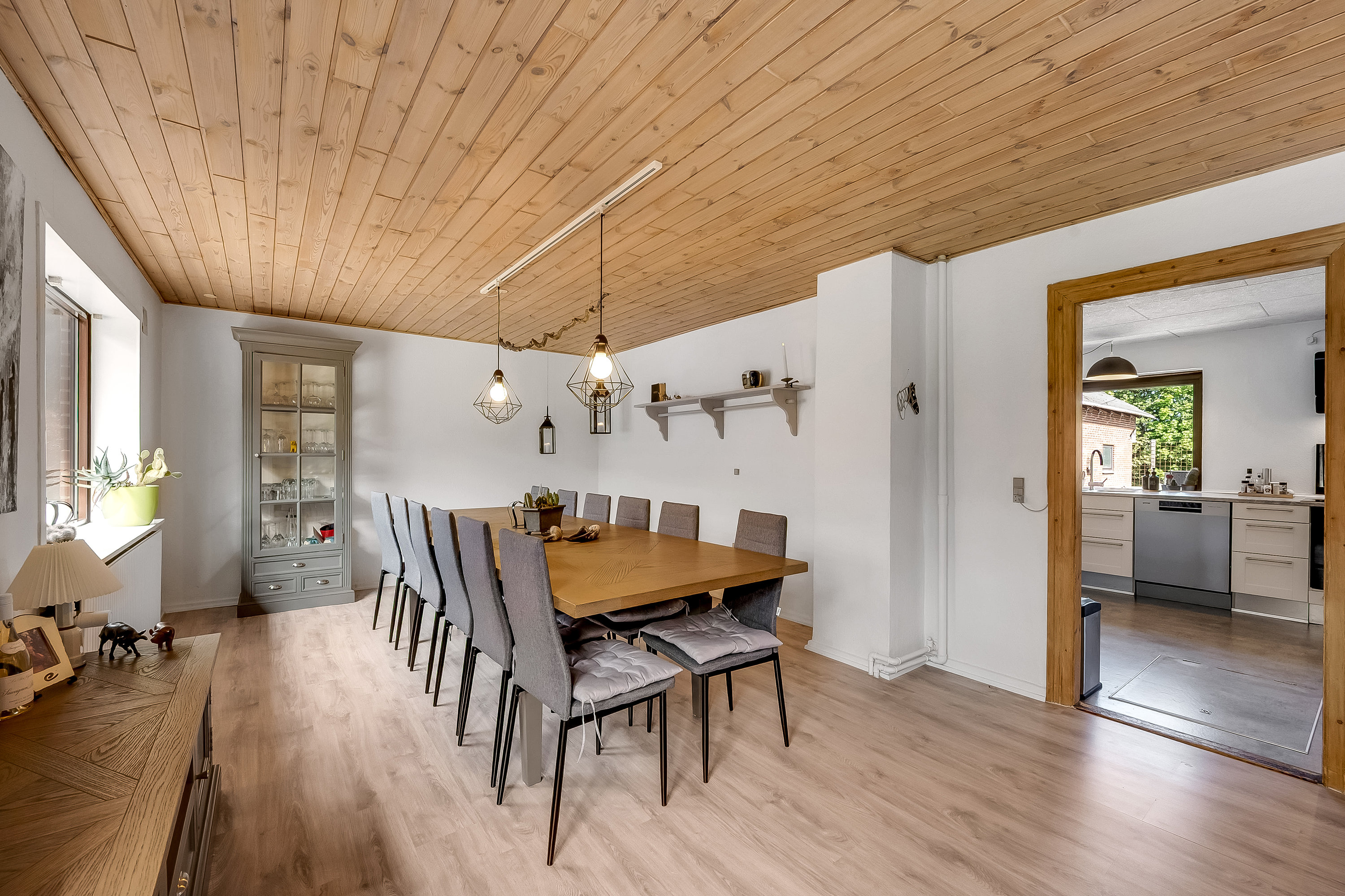 Fremhævet køkken billede i fuldskærmstilstand. Billede af Brejningvej 52, Højbo Finderup, 6900 Skjern