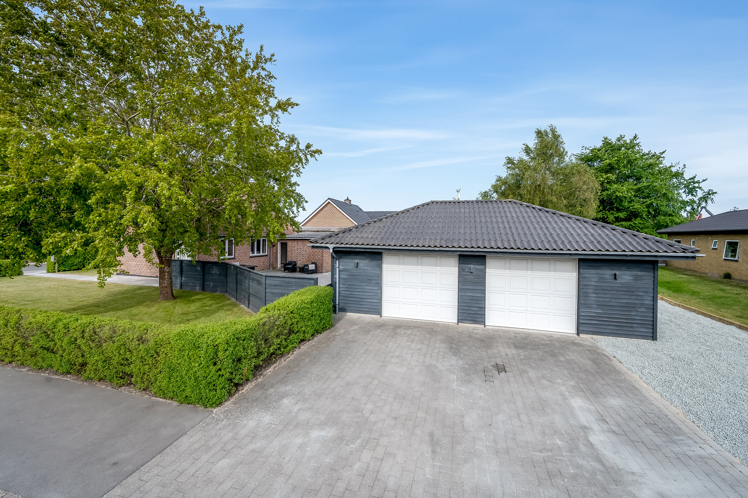 Miniaturebillede 1: facade . Billede af Svinget 16, 6900 Skjern