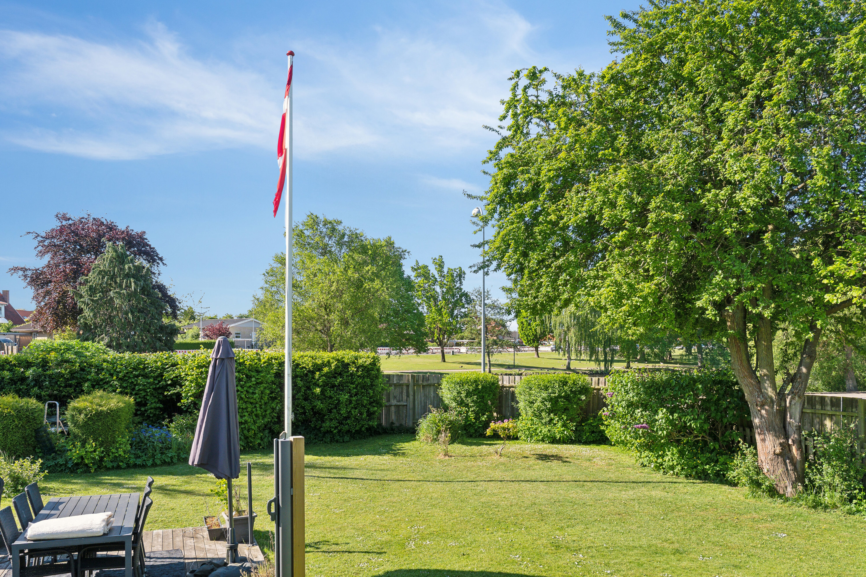 Fremhævet terrasse billede i fuldskærmstilstand. Billede af Kostenborgvej 23, 2650 Hvidovre