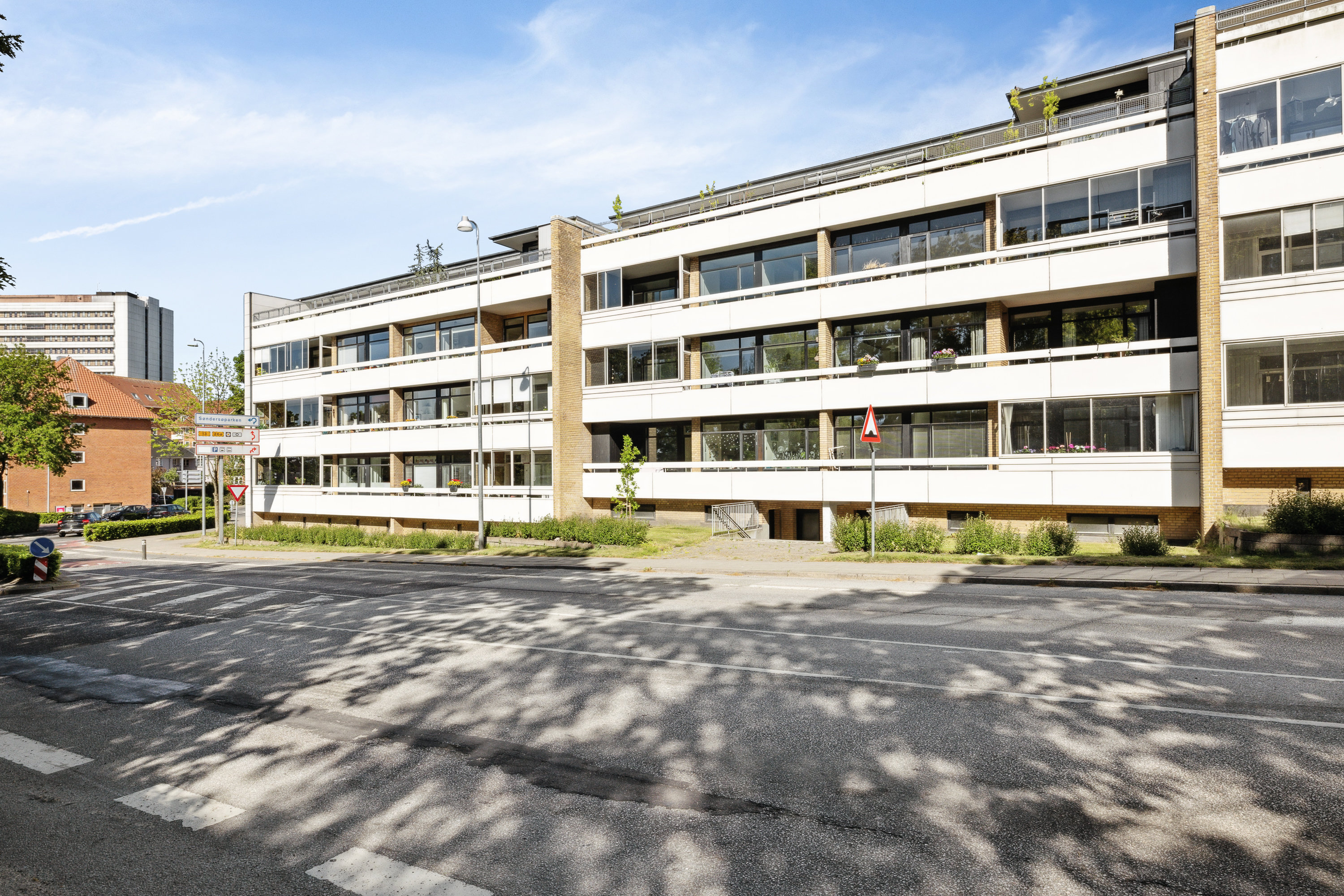 Miniaturebillede 1: ejendom 1. Billede af Ll. Sct. Mikkels Gade 7, 2. th., 8800 Viborg