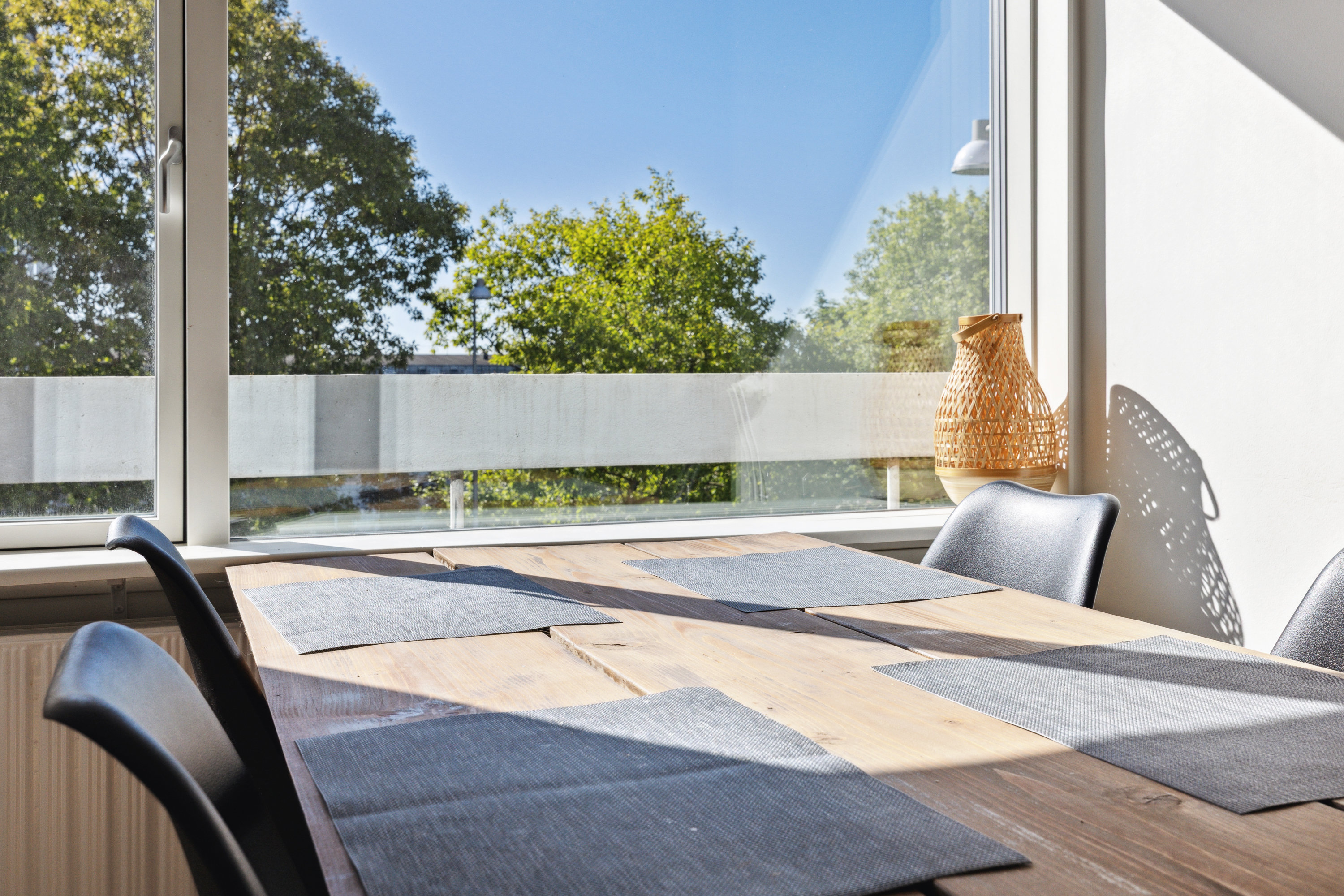 Fremhævet altan billede i fuldskærmstilstand. Billede af Ll. Sct. Mikkels Gade 7, 2. th., 8800 Viborg