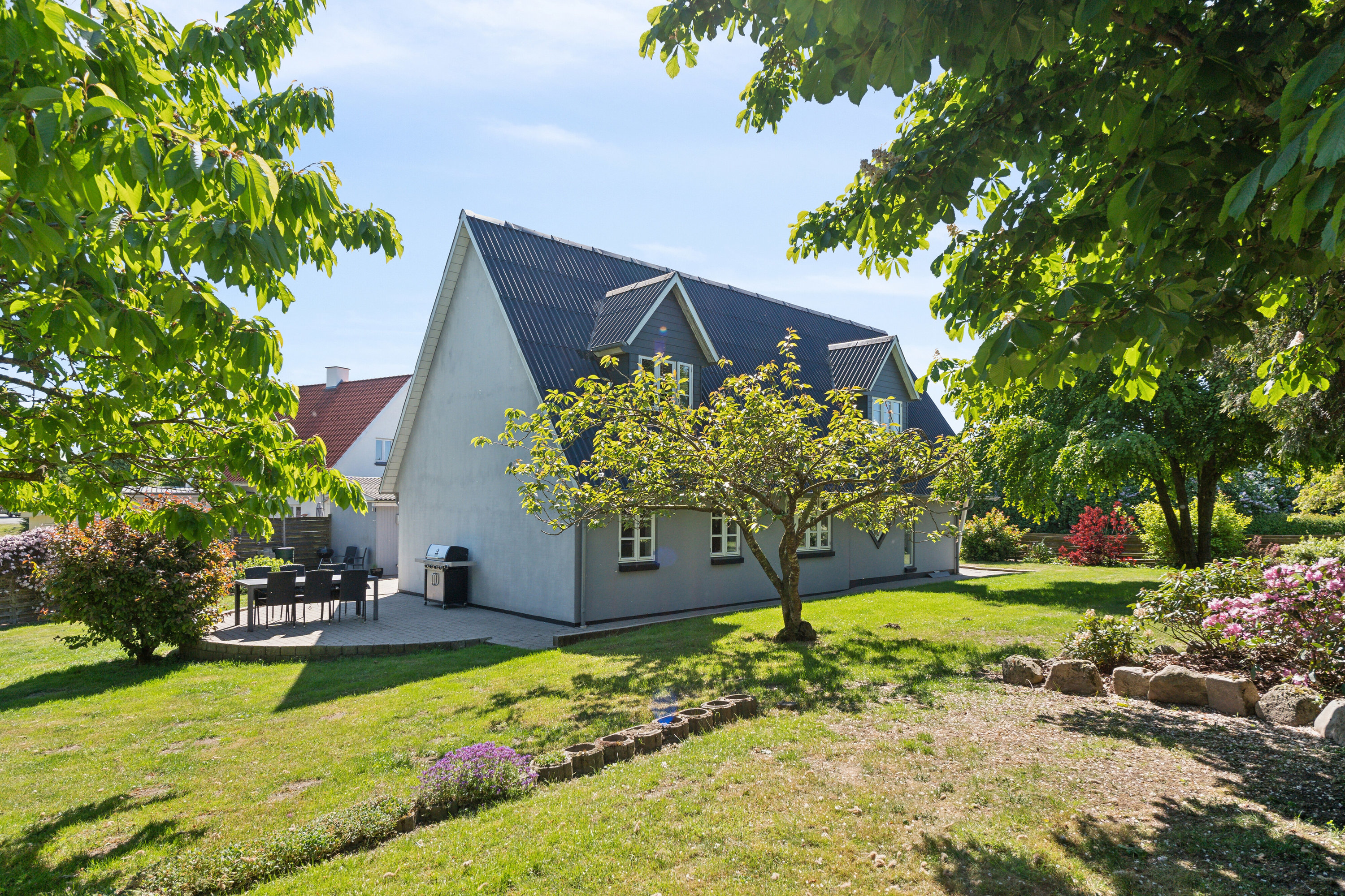 Fremhævet set fra haven billede i fuldskærmstilstand. Billede af Assensvej 133, Nybølle, 5750 Ringe