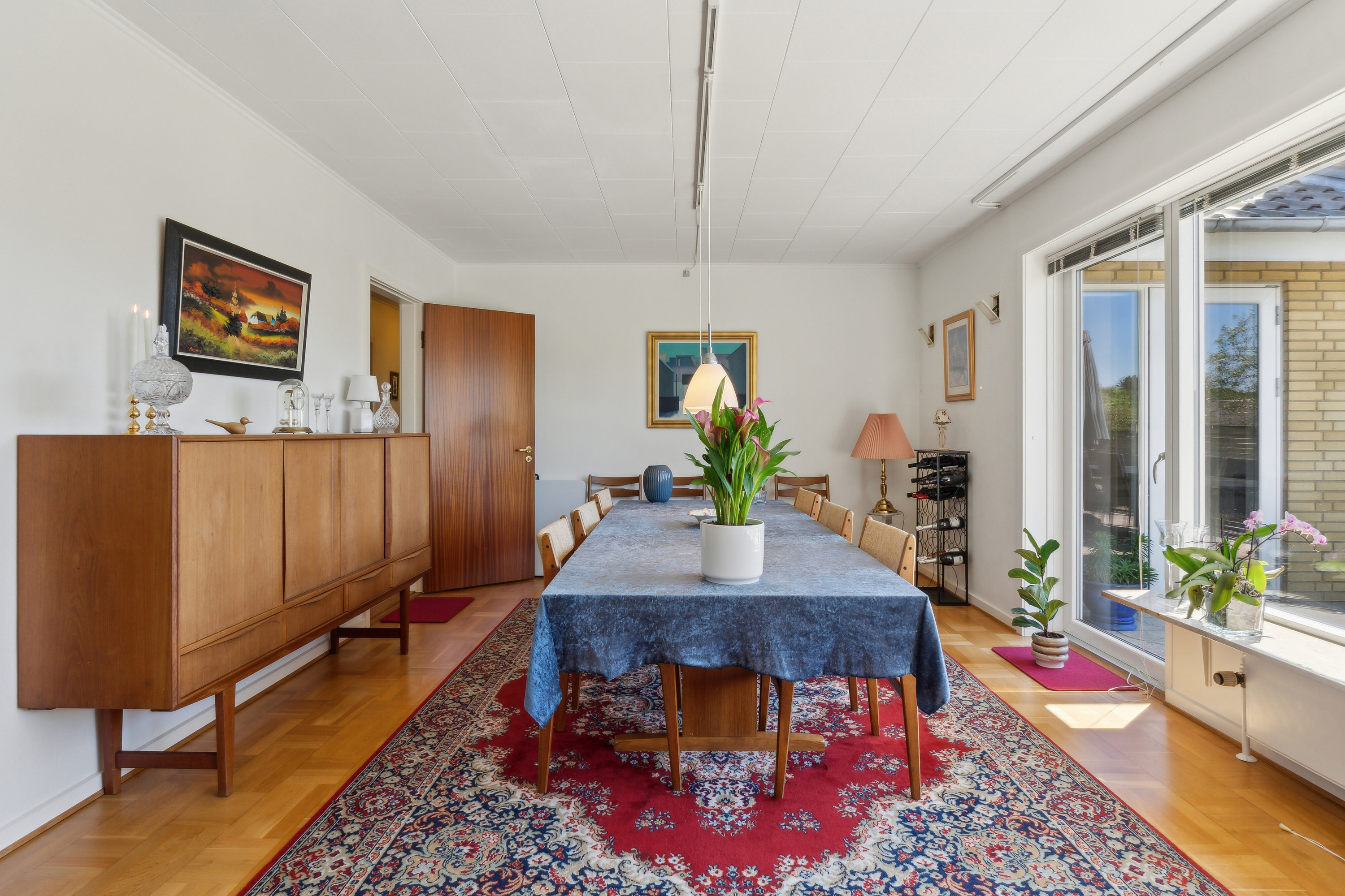 Fremhævet spisestue billede i fuldskærmstilstand. Billede af Hesselhavevej 22, 5856 Ryslinge