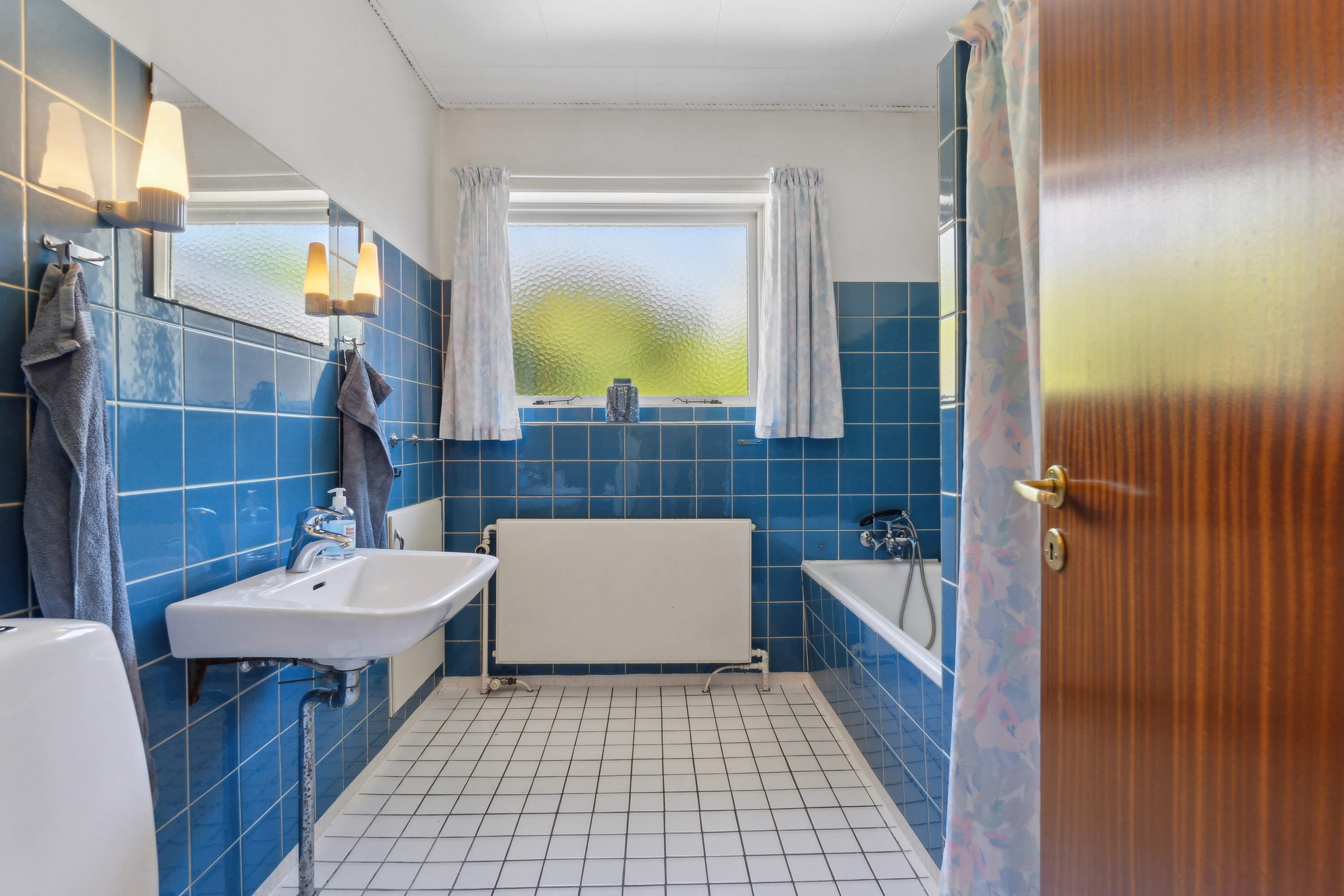 Fremhævet badeværelse billede i fuldskærmstilstand. Billede af Hesselhavevej 22, 5856 Ryslinge