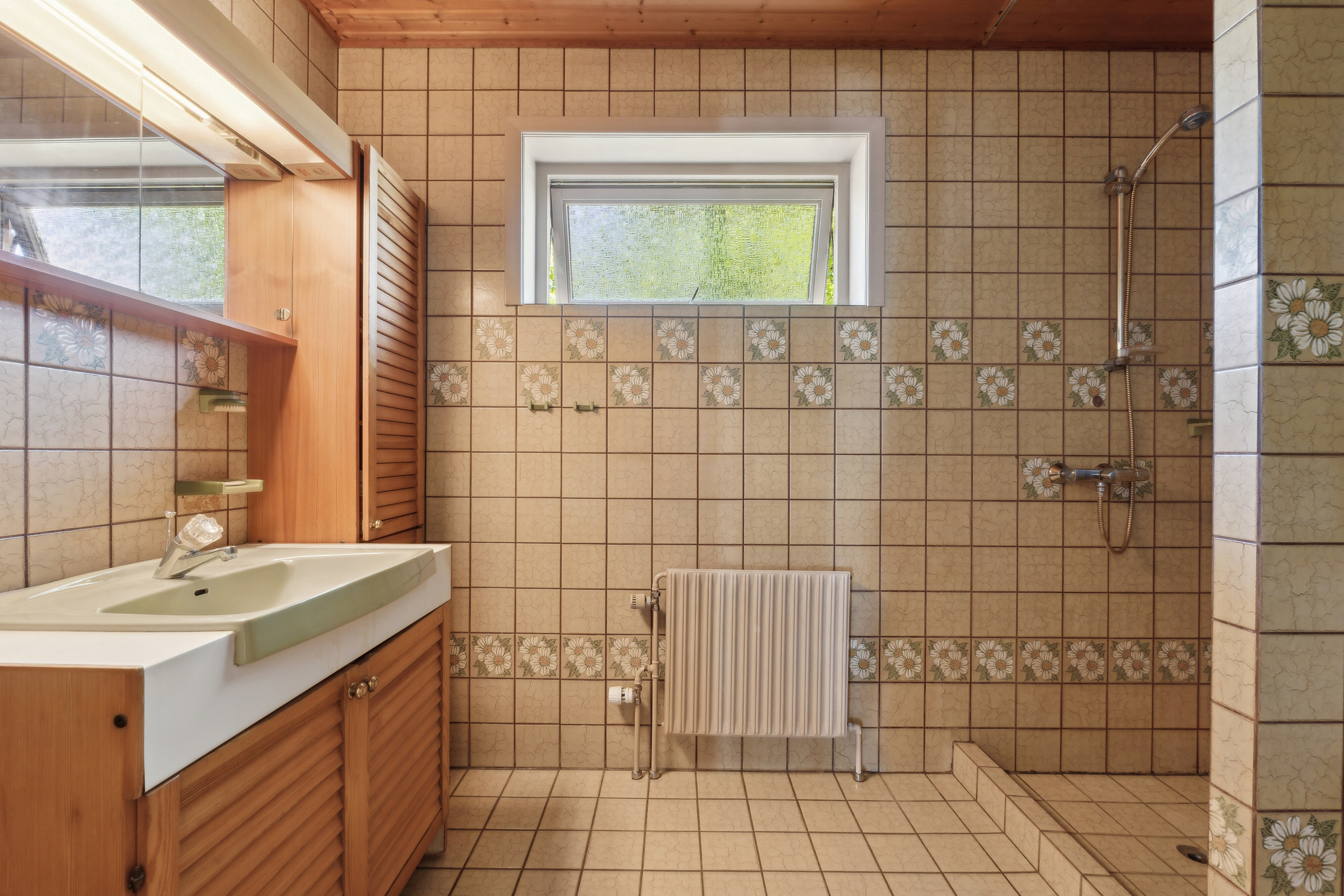 Fremhævet badeværelse billede i fuldskærmstilstand. Billede af Hesselhavevej 22, 5856 Ryslinge