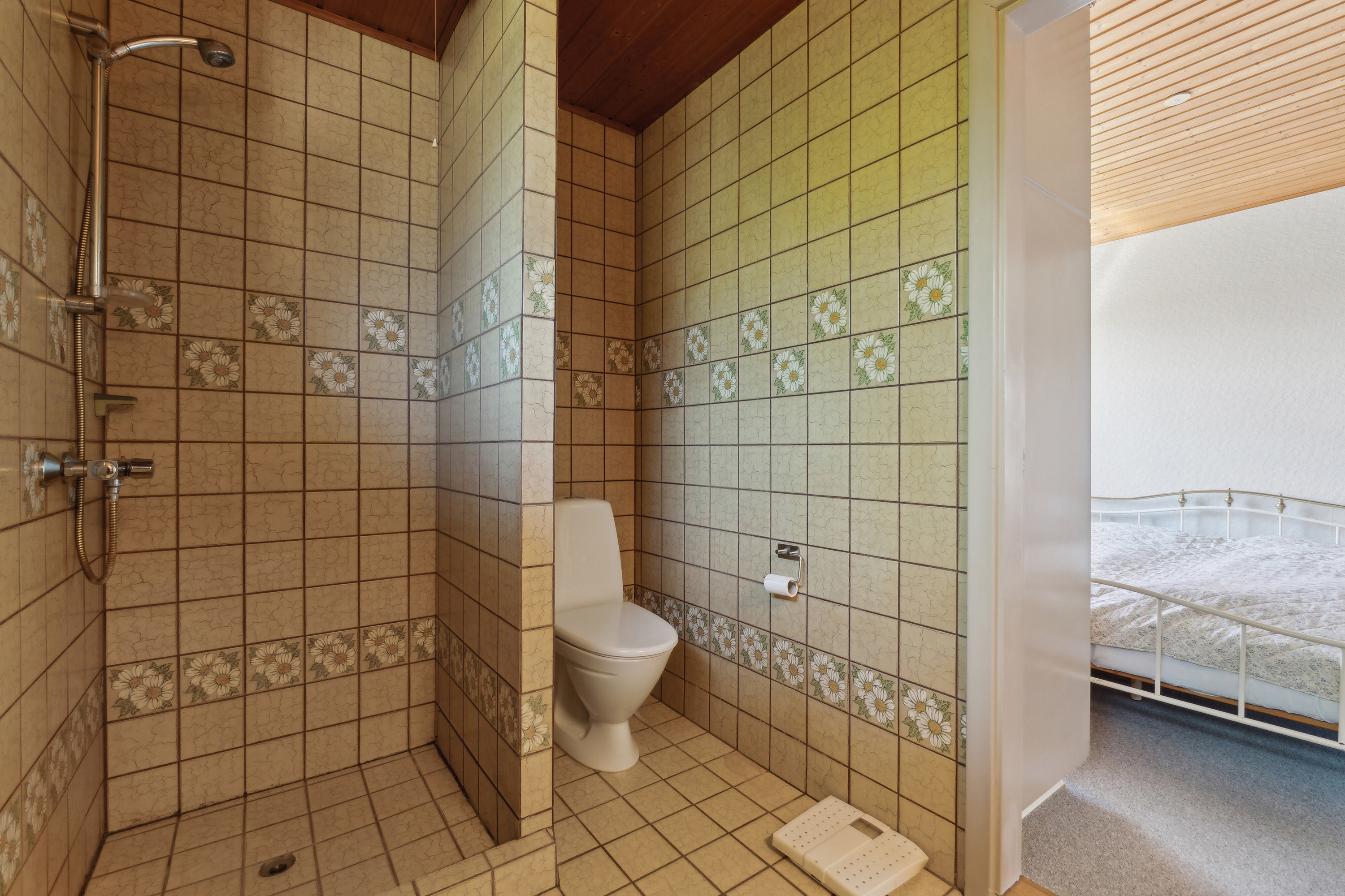 Fremhævet badeværelse billede i fuldskærmstilstand. Billede af Hesselhavevej 22, 5856 Ryslinge