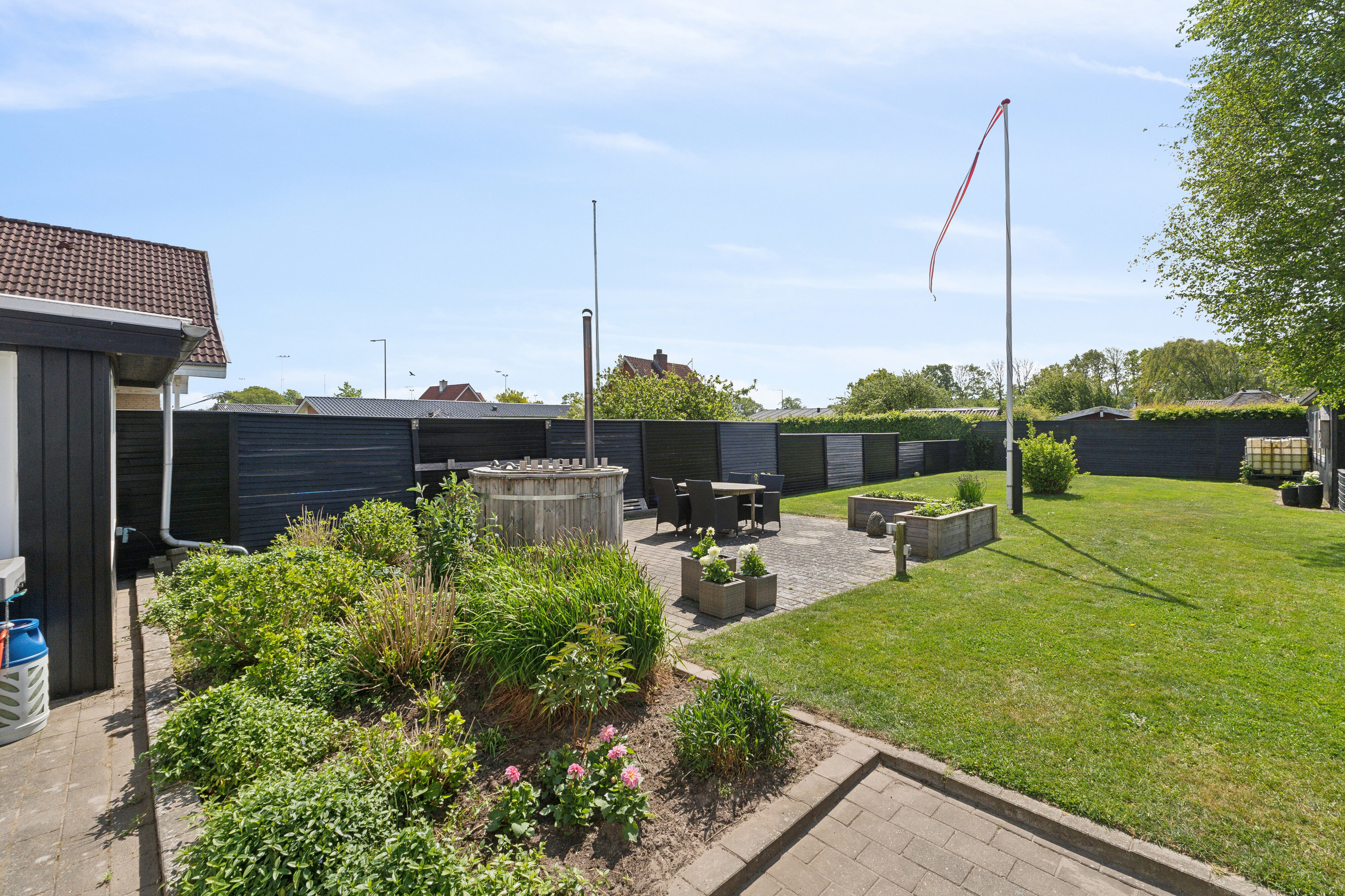 Fremhævet have billede i fuldskærmstilstand. Billede af Østre Alle 70, 9800 Hjørring