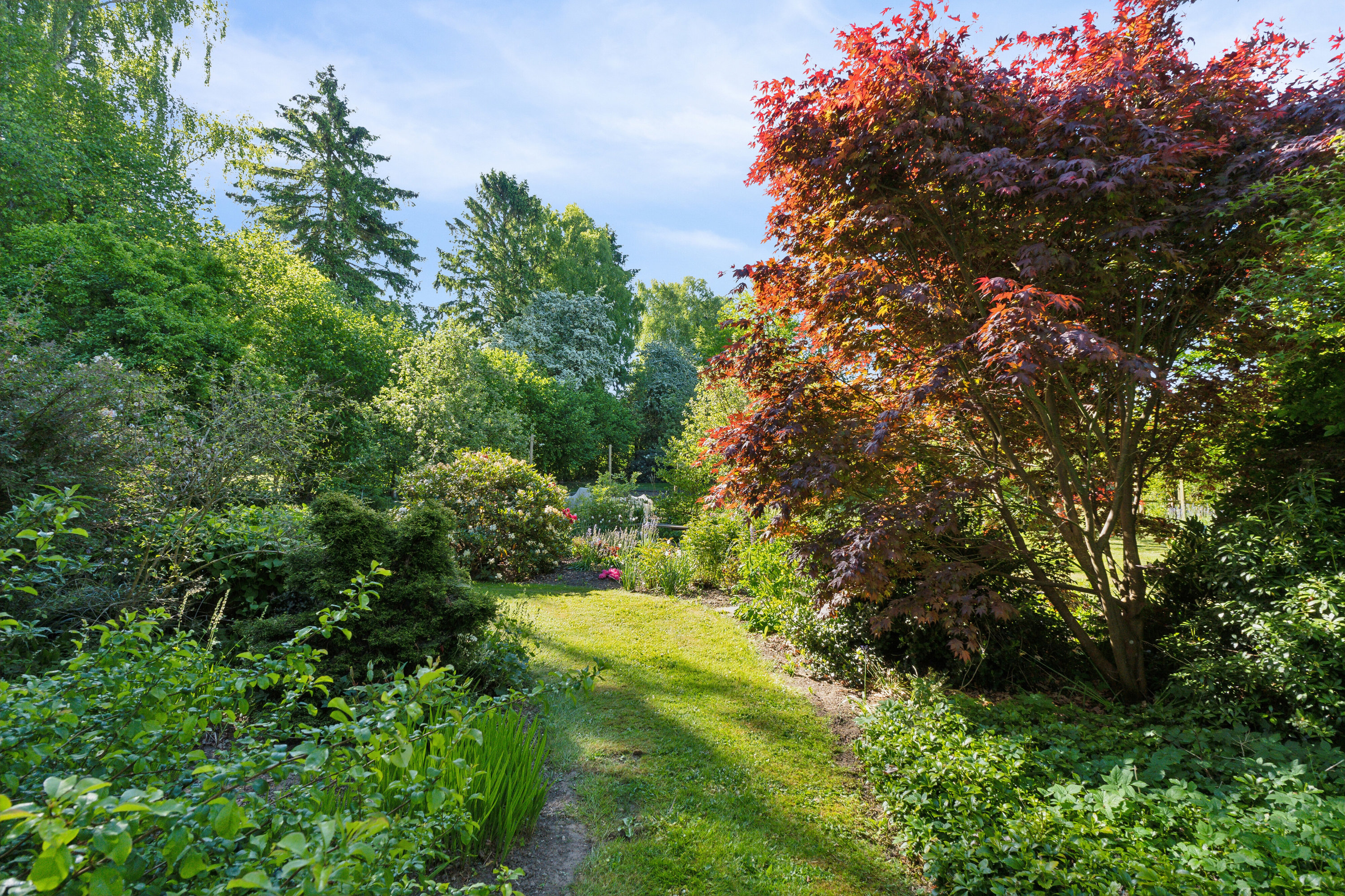 Fremhævet set fra haven billede i fuldskærmstilstand. Billede af Kirkevej 14, 5892 Gudbjerg Sydfyn