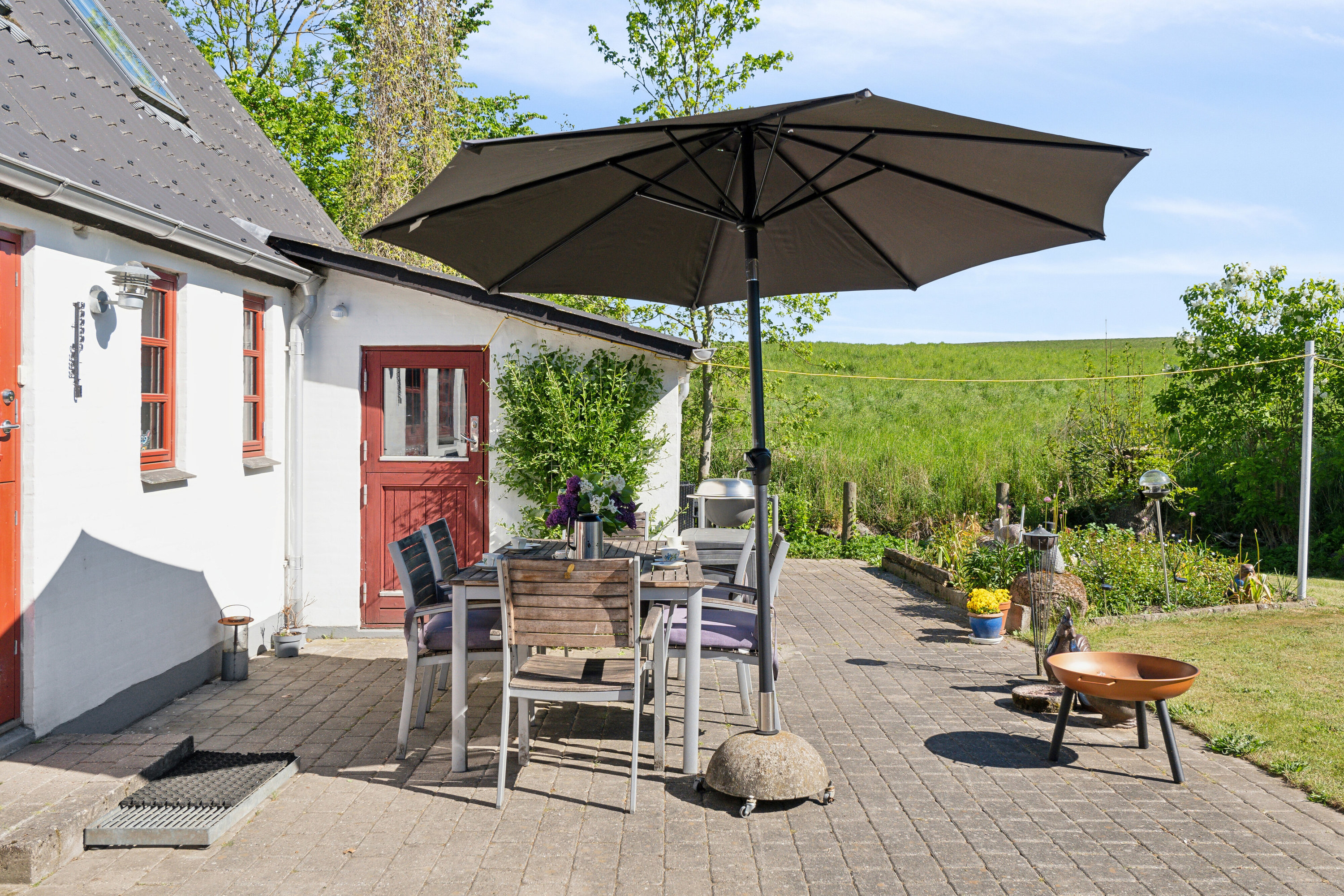 Fremhævet overdækket terrasse billede i fuldskærmstilstand. Billede af Kirkevej 14, 5892 Gudbjerg Sydfyn