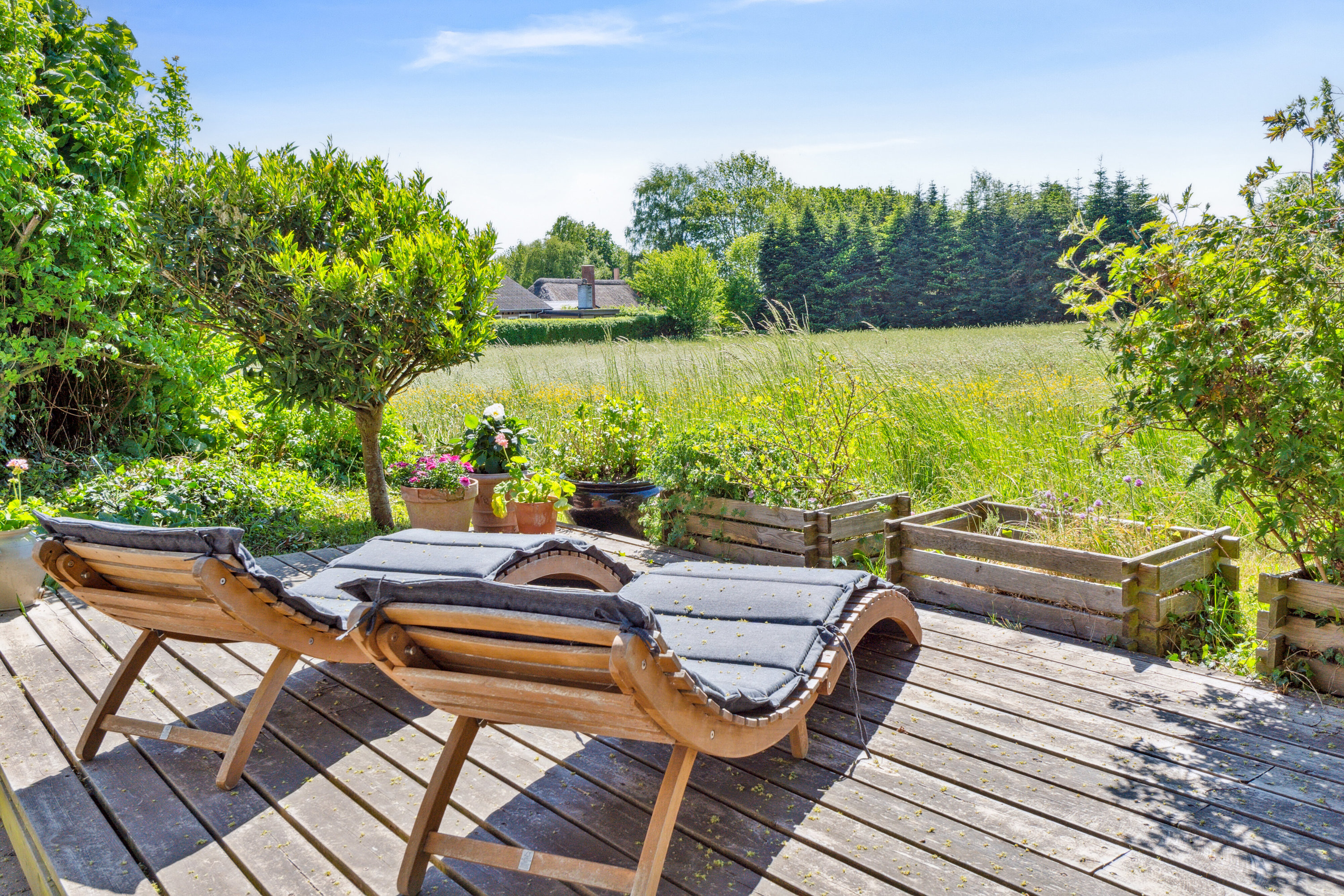 Fremhævet terrasse billede i fuldskærmstilstand. Billede af Farrevej 31, Skjørring, 8464 Galten