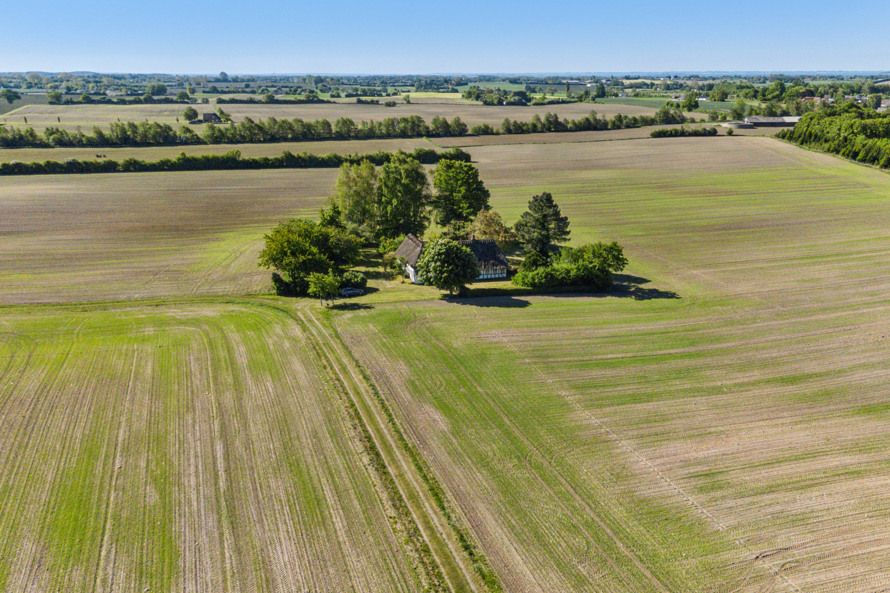 Fremhævet luftfoto billede i fuldskærmstilstand. Billede af Hundstrupvej 79, 5762 Vester Skerninge