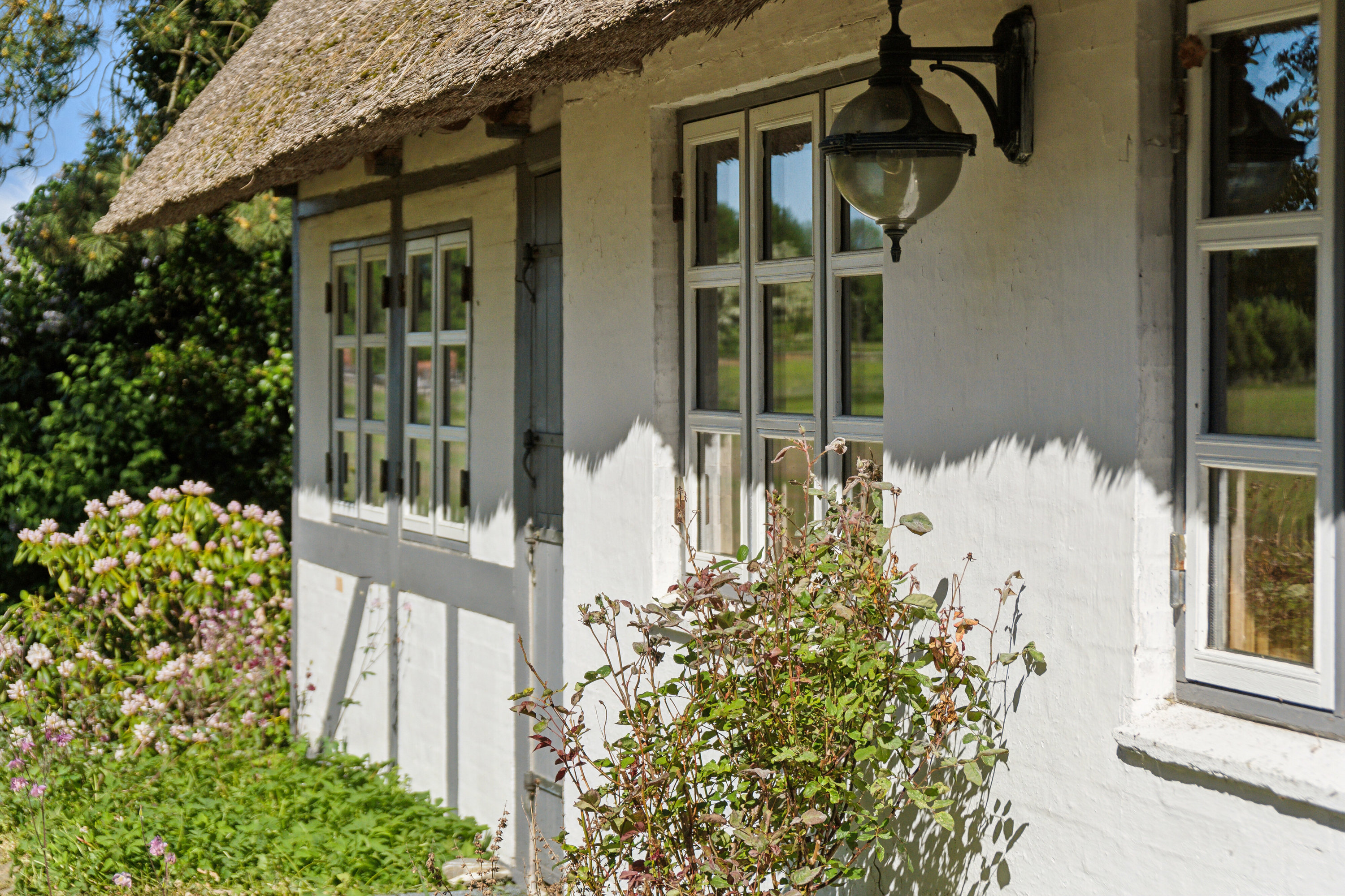 Fremhævet set fra haven billede i fuldskærmstilstand. Billede af Hundstrupvej 79, 5762 Vester Skerninge