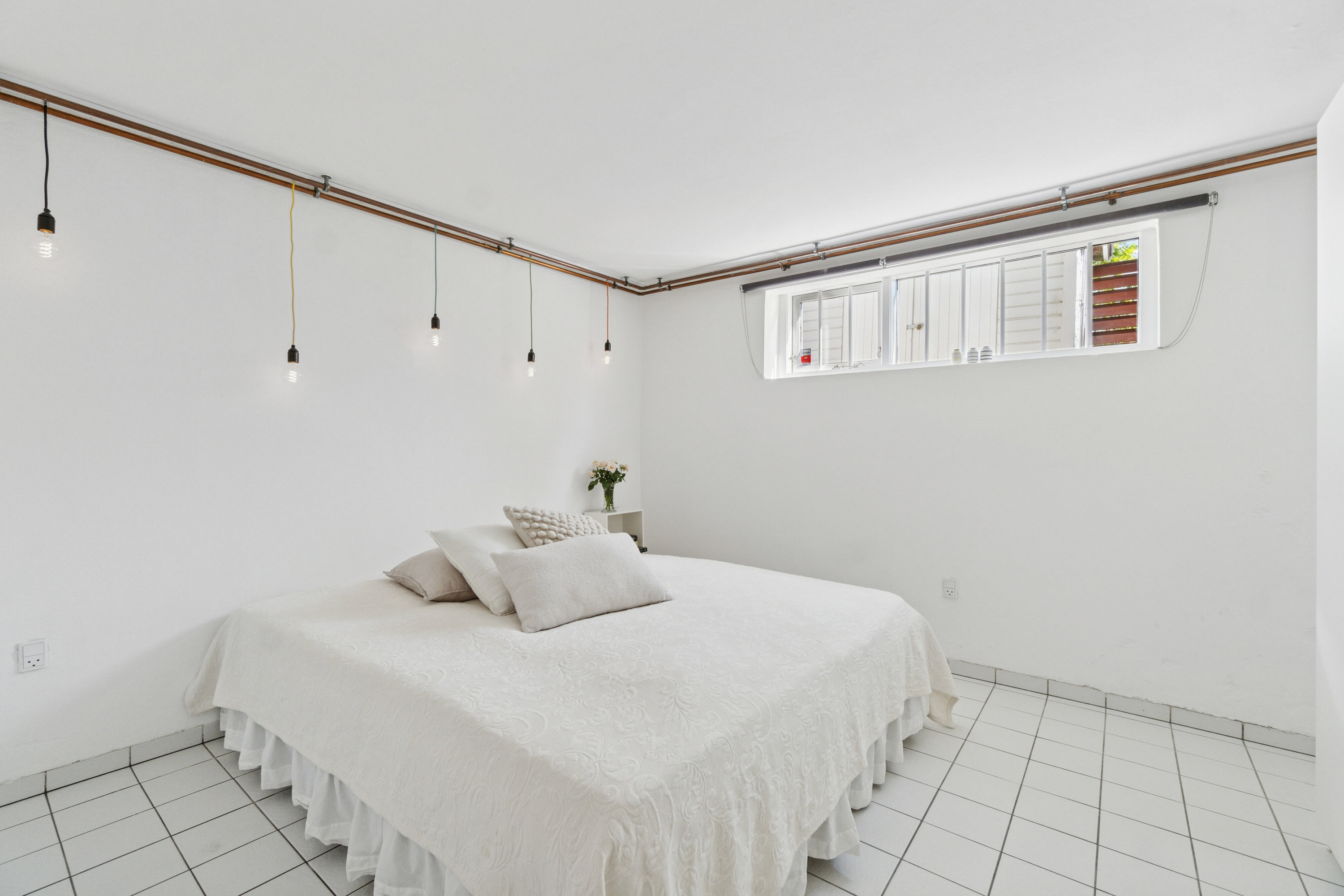 Fremhævet soveværelse billede i fuldskærmstilstand. Billede af Svend Dyrings Vej 12, 2300 København S