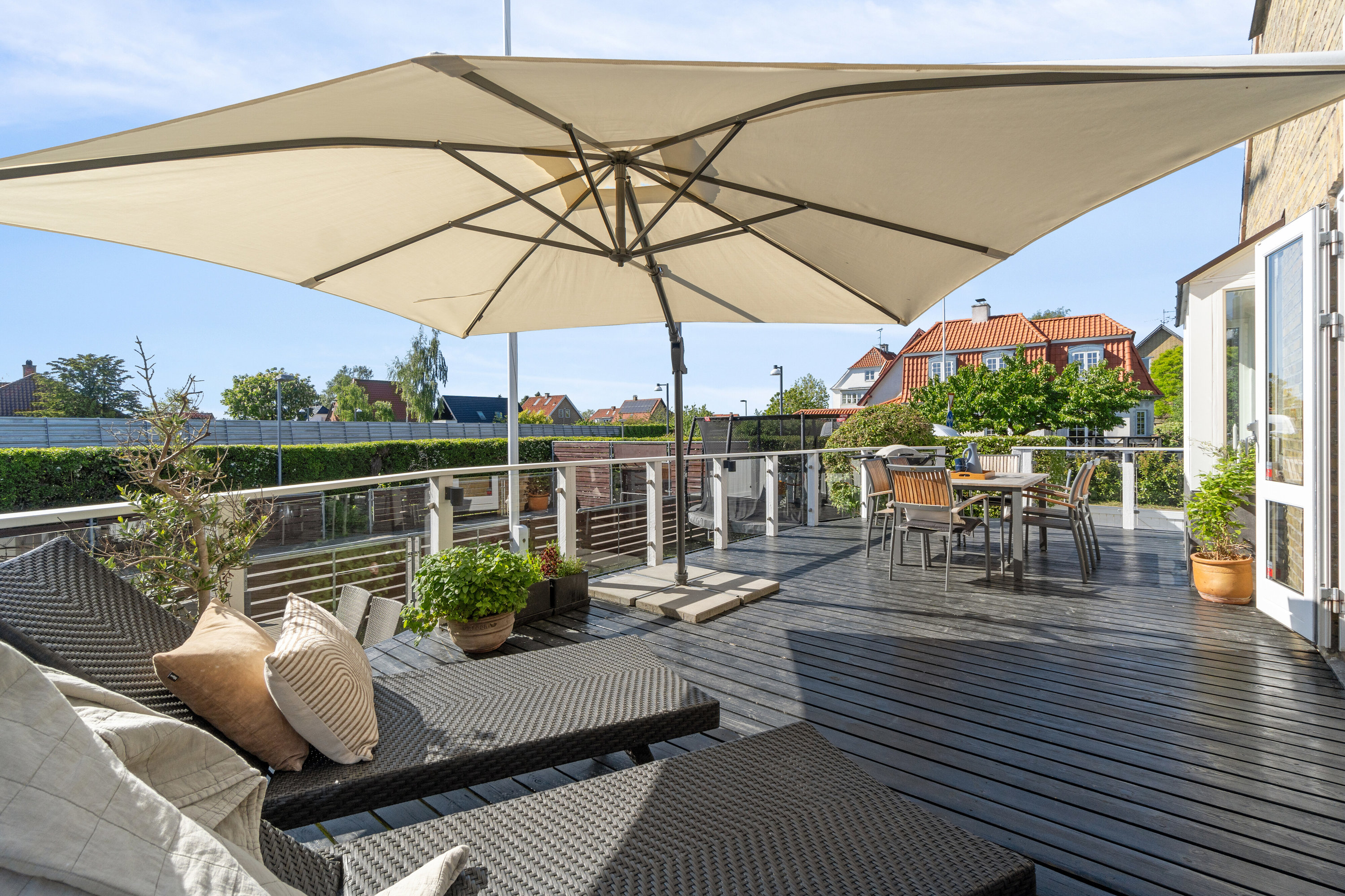 Miniaturebillede 2: terrasse. Billede af Svend Dyrings Vej 12, 2300 København S