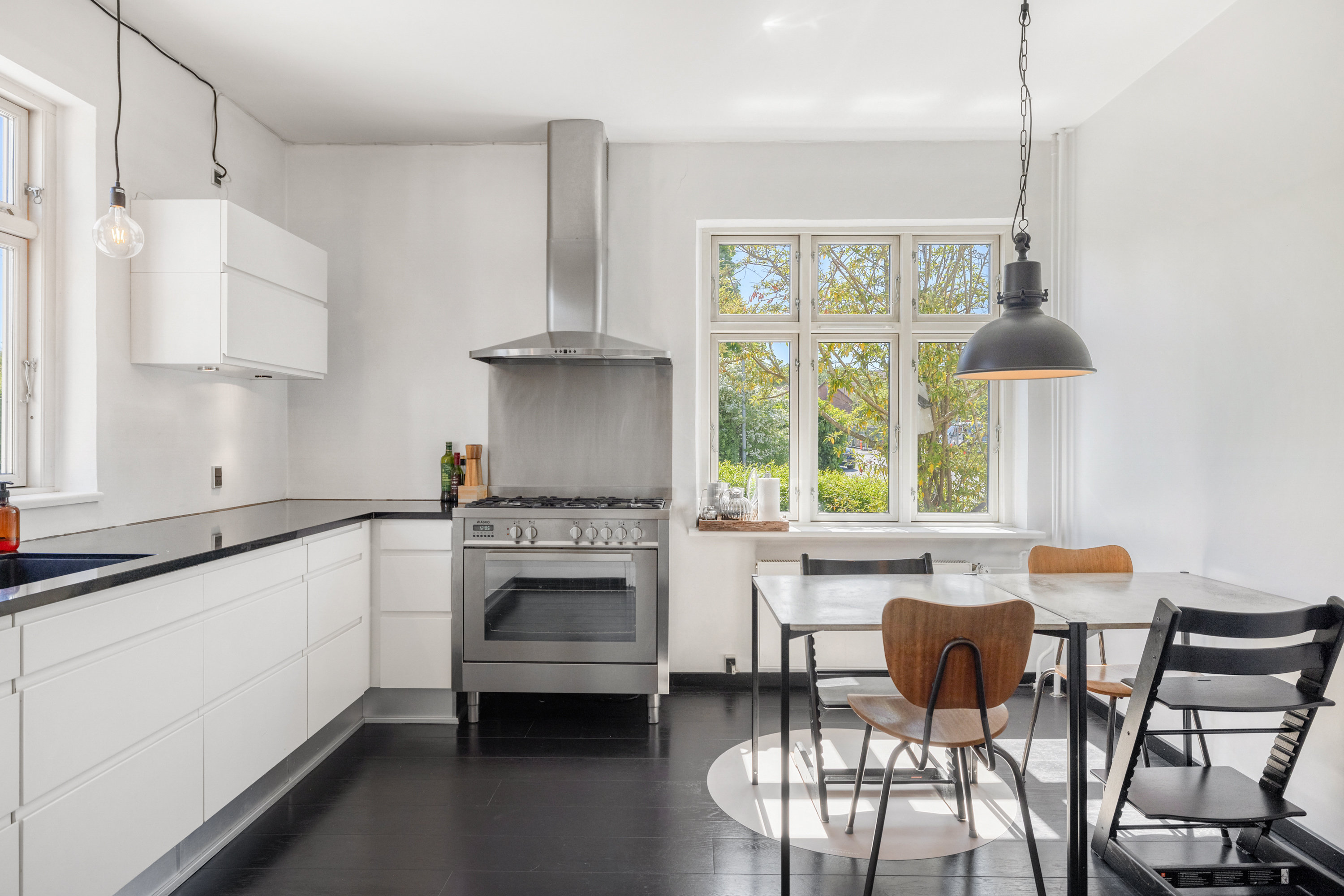 Fremhævet  billede i fuldskærmstilstand. Billede af Højmarkvej 30, 8270 Højbjerg