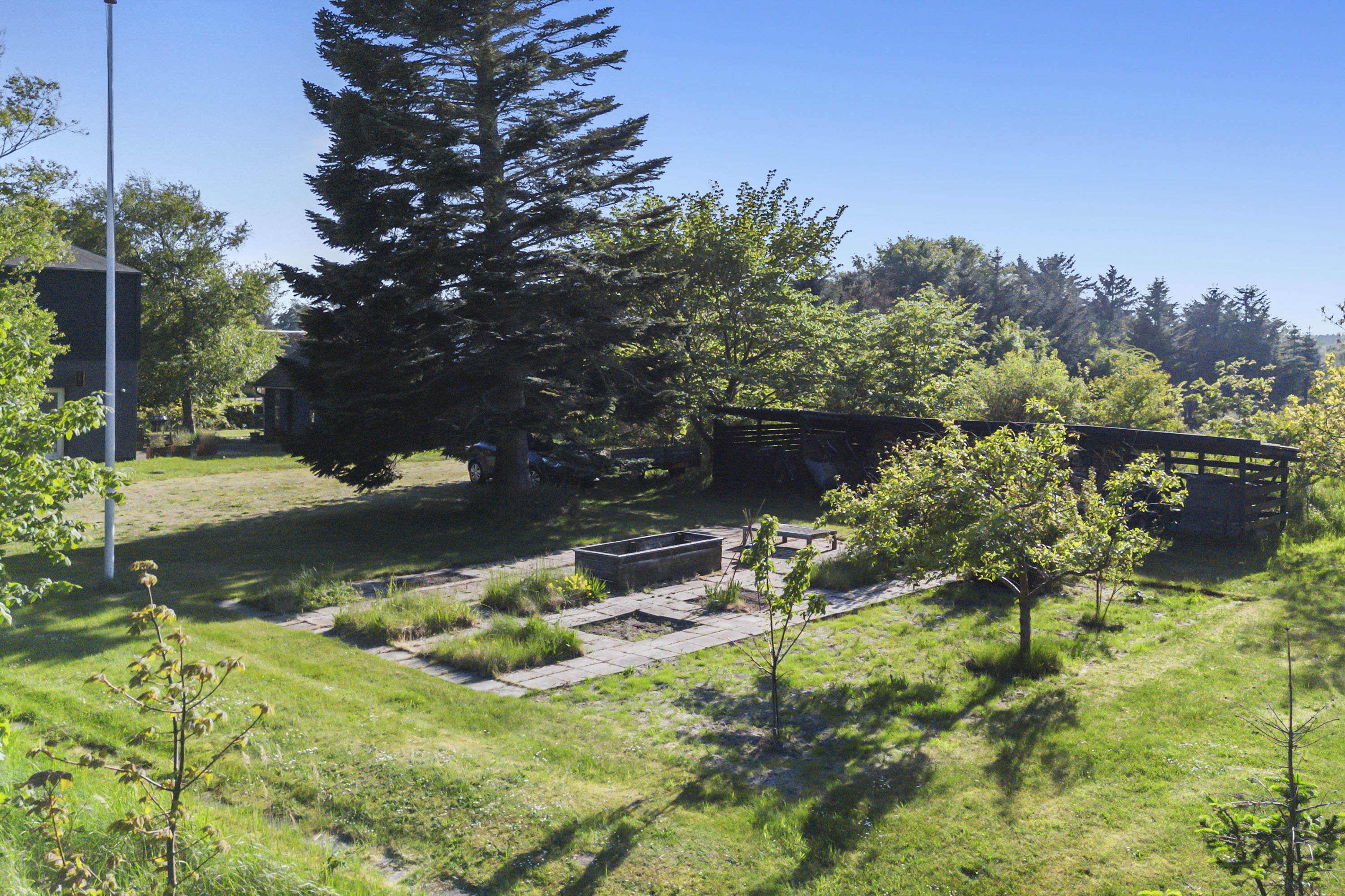 Fremhævet have billede i fuldskærmstilstand. Billede af Elkærvej 6, Tversted, 9881 Bindslev