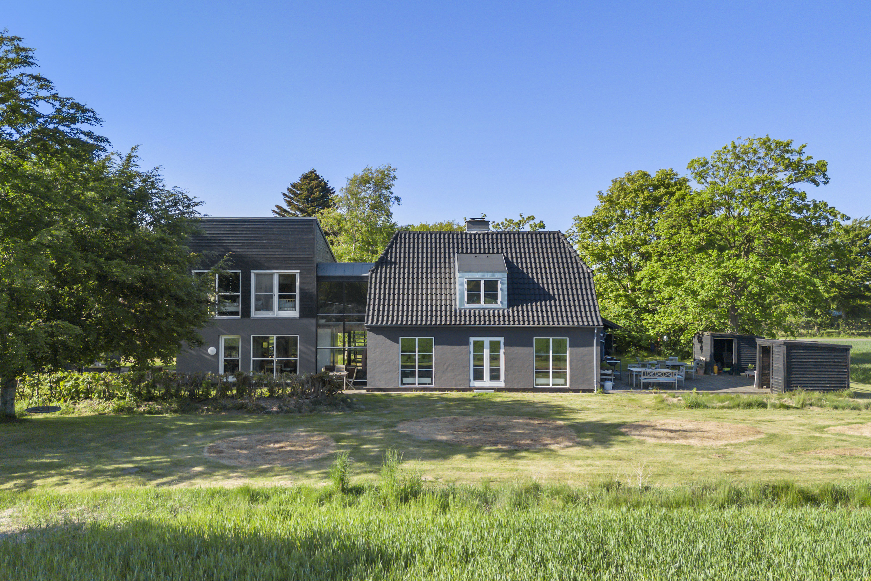 Fremhævet ejendommen billede i fuldskærmstilstand. Billede af Elkærvej 6, Tversted, 9881 Bindslev