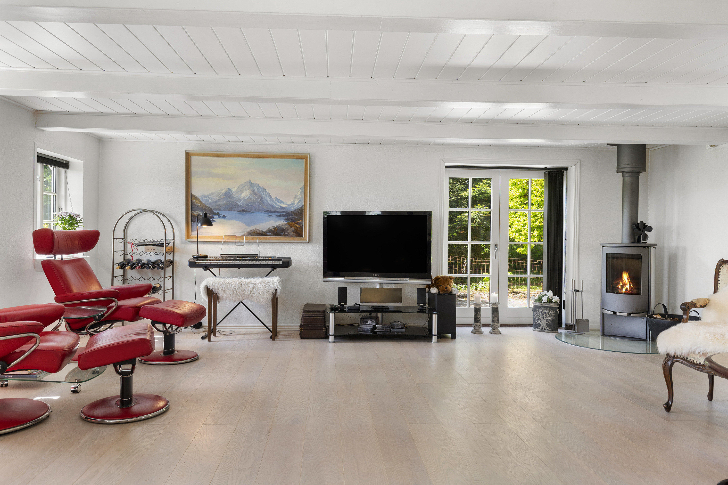 Fremhævet stue billede i fuldskærmstilstand. Billede af Harkenvej 285, Rakkeby, 9800 Hjørring