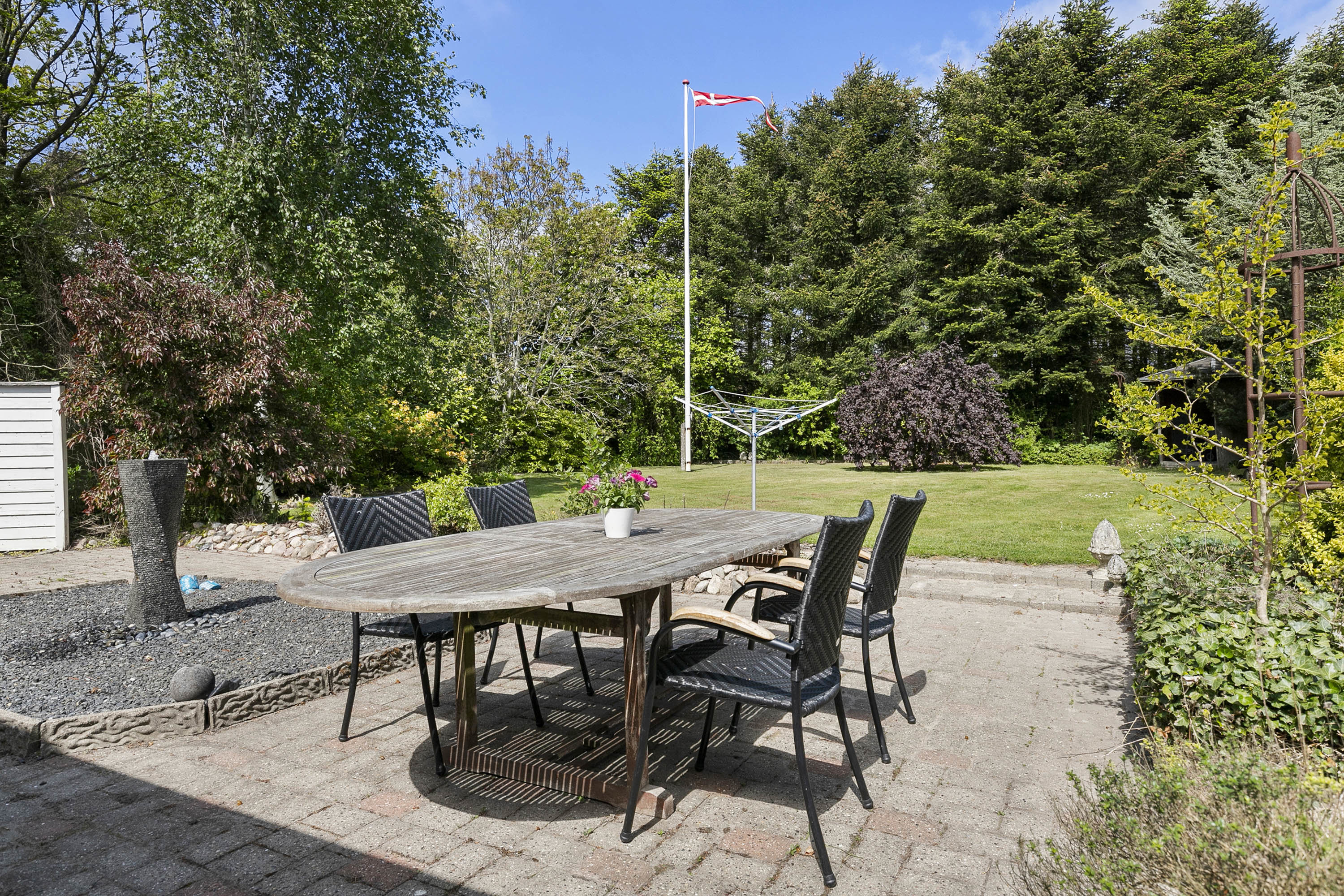 Fremhævet terrasse billede i fuldskærmstilstand. Billede af Harkenvej 285, Rakkeby, 9800 Hjørring