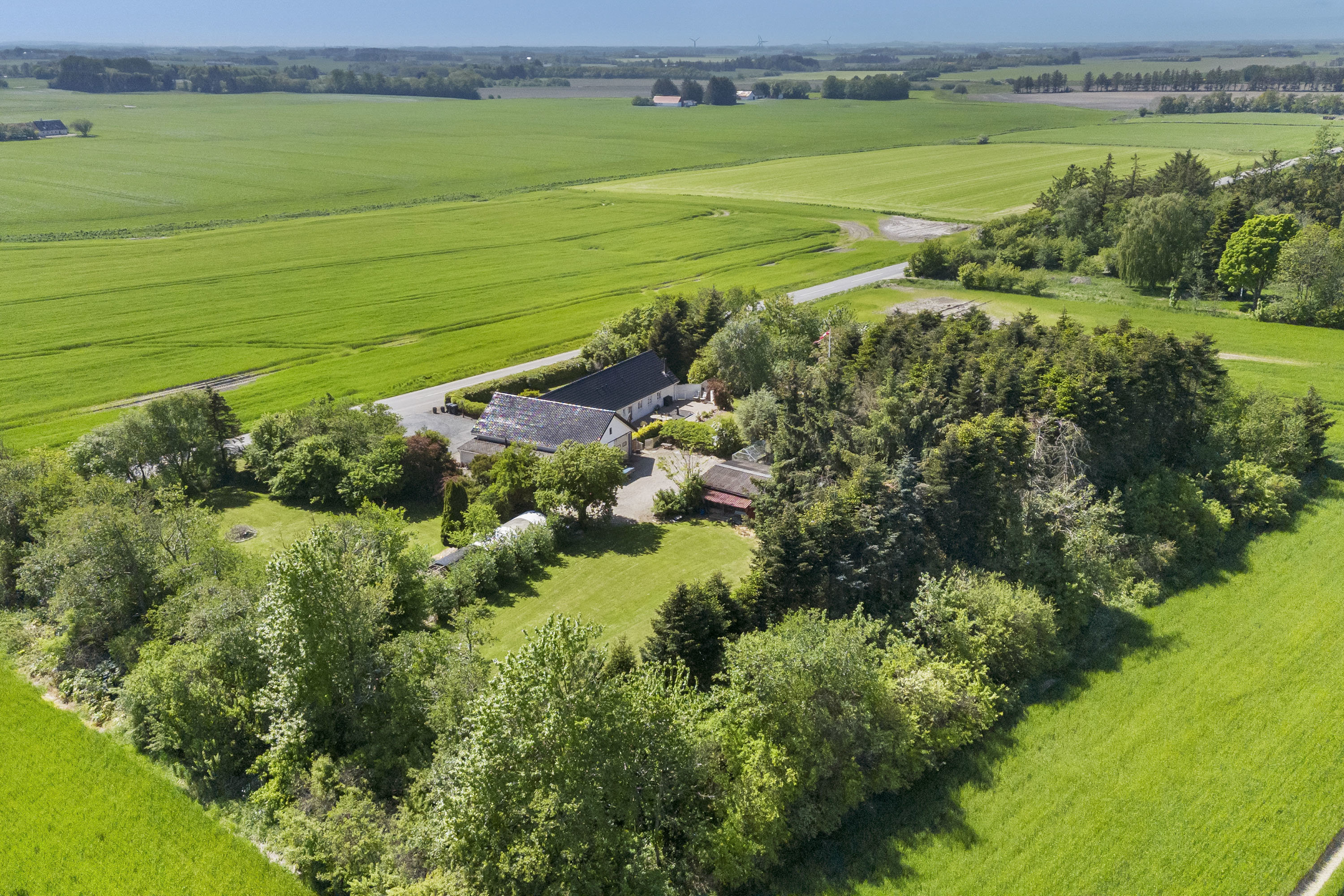 Fremhævet luftfoto billede i fuldskærmstilstand. Billede af Harkenvej 285, Rakkeby, 9800 Hjørring