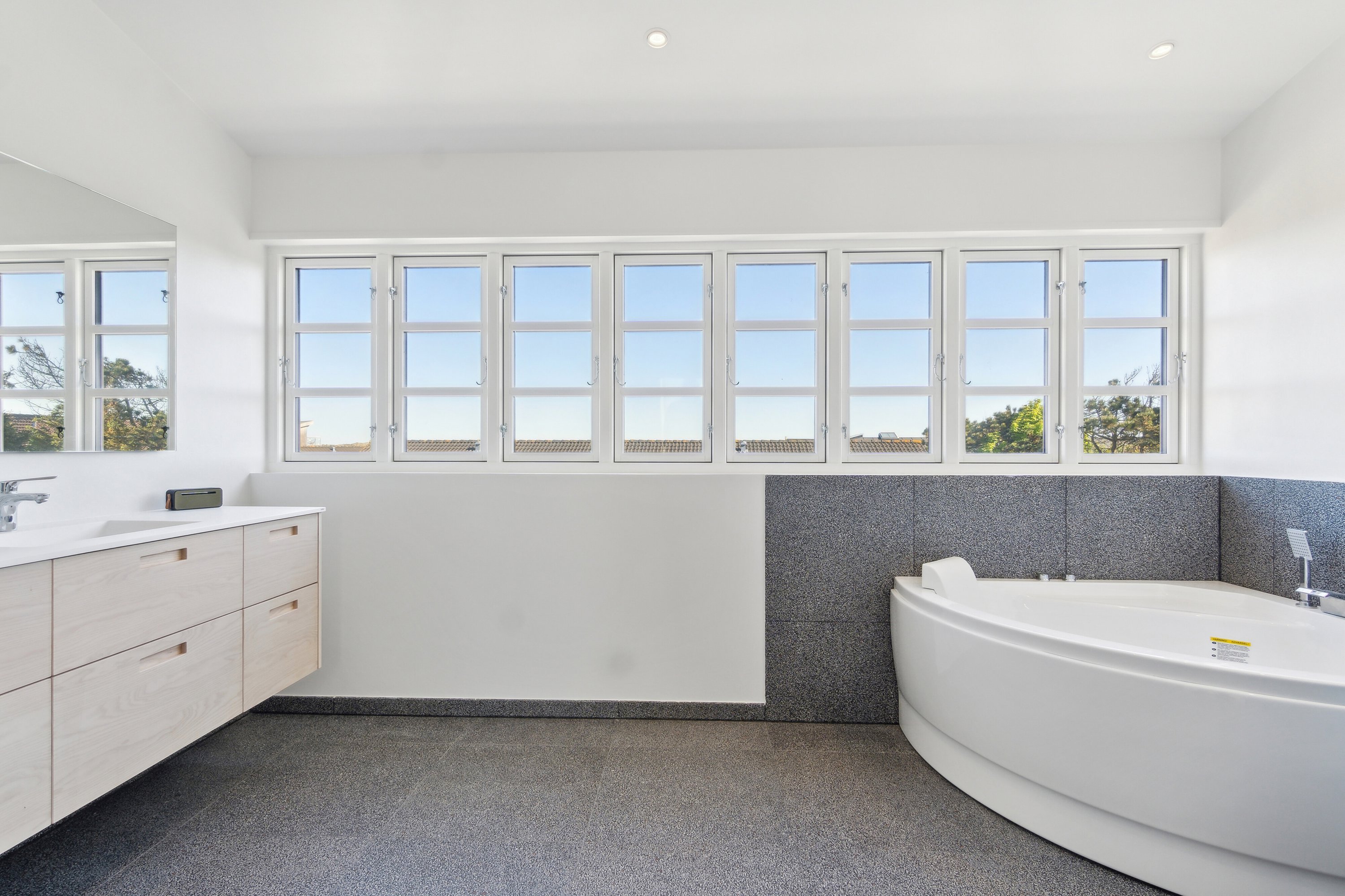 Fremhævet badeværelse billede i fuldskærmstilstand. Billede af Ørhagevej 30, Klitmøller, 7700 Thisted