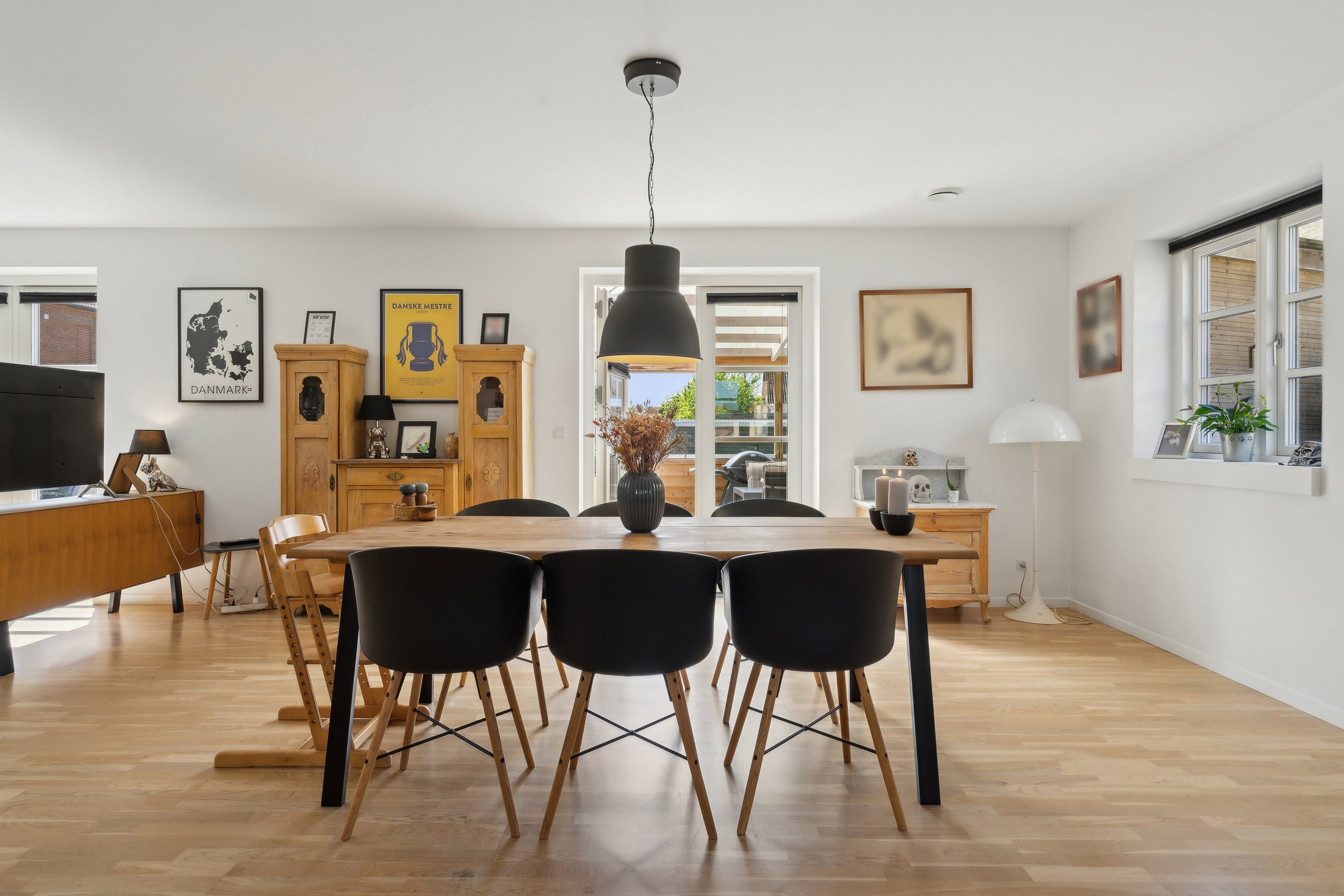 Fremhævet spisestue billede i fuldskærmstilstand. Billede af Bredgade 12, 4653 Karise