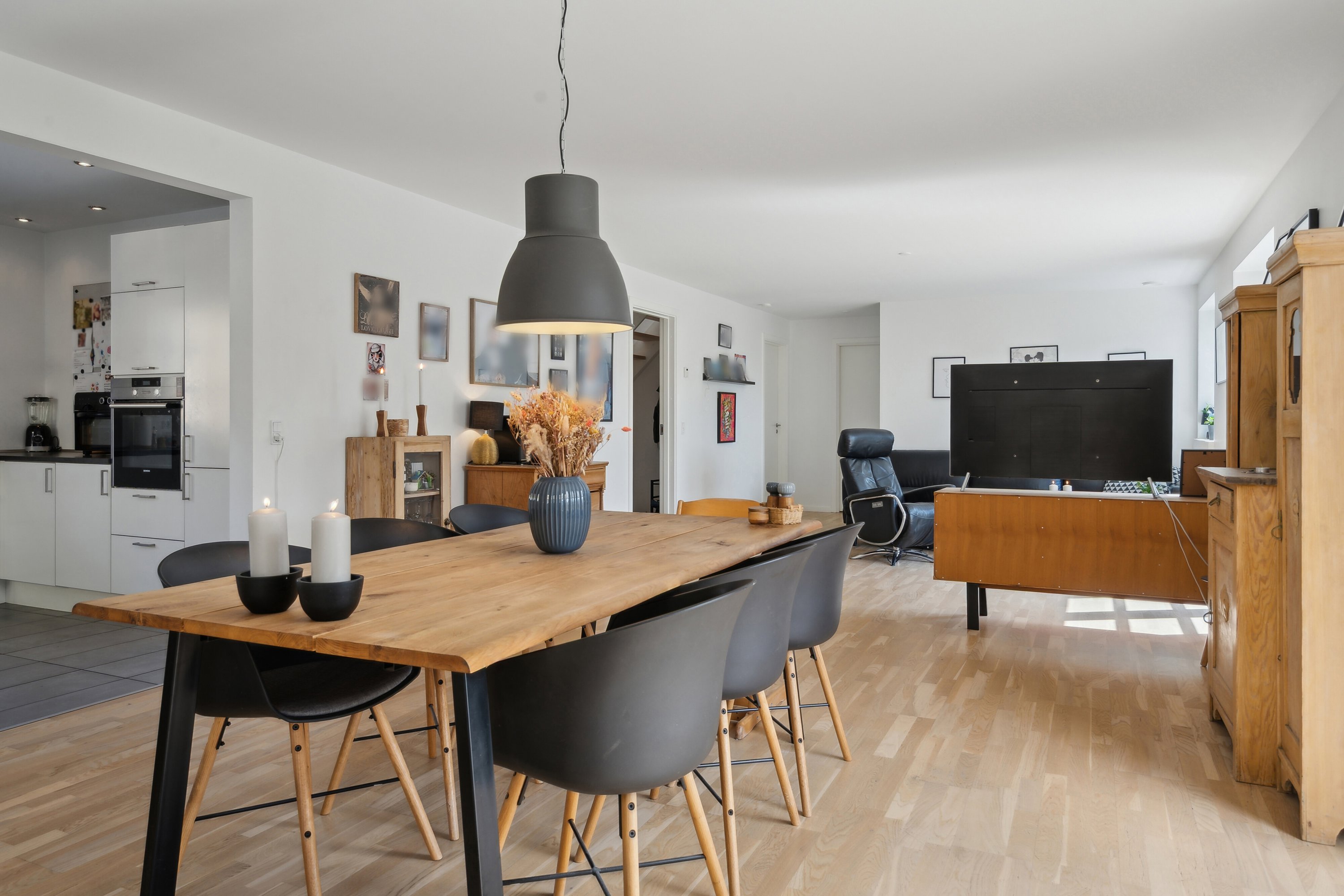 Fremhævet spisestue billede i fuldskærmstilstand. Billede af Bredgade 12, 4653 Karise