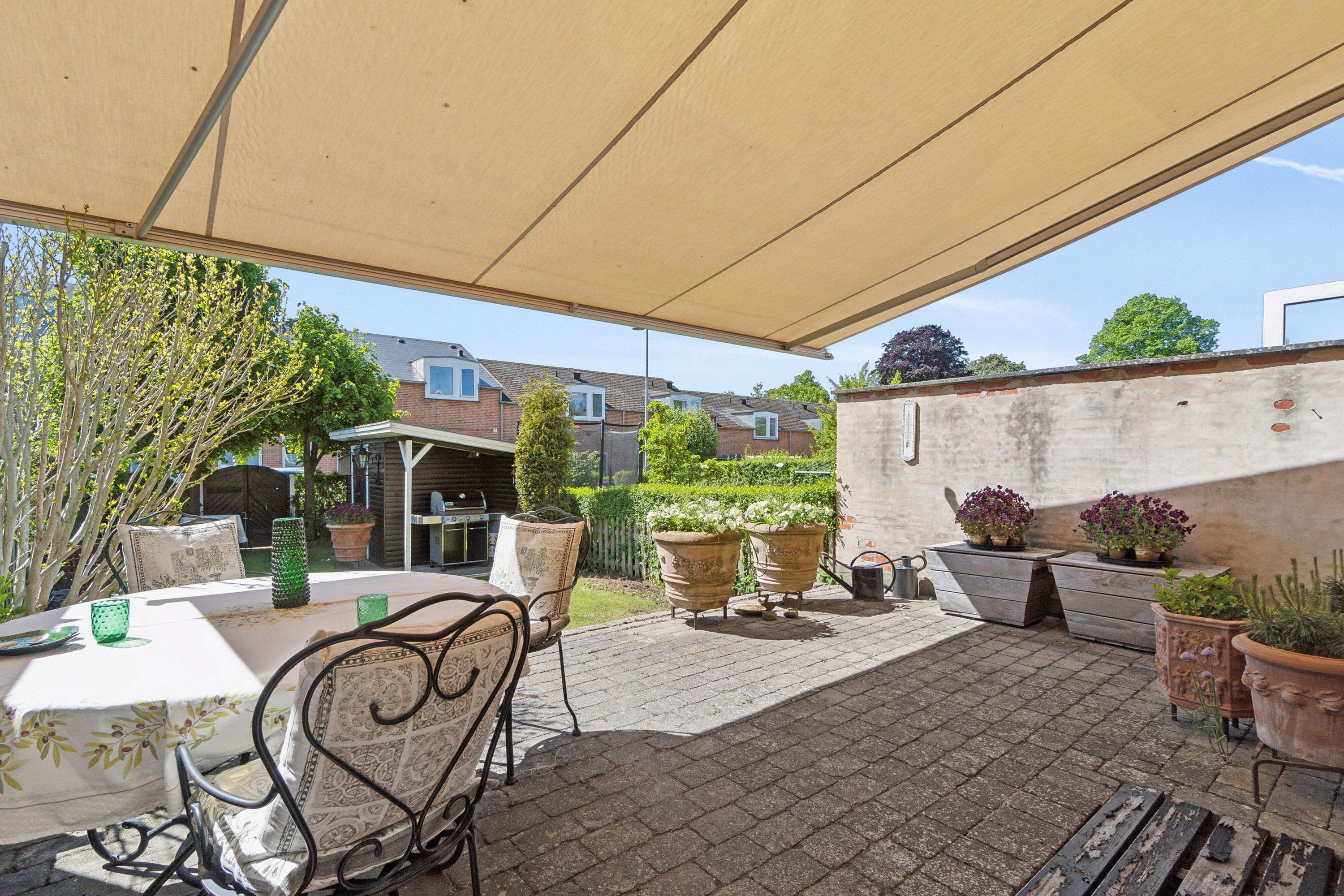 Fremhævet overdækket terrasse billede i fuldskærmstilstand. Billede af Elletoften 8, 2800 Kongens Lyngby