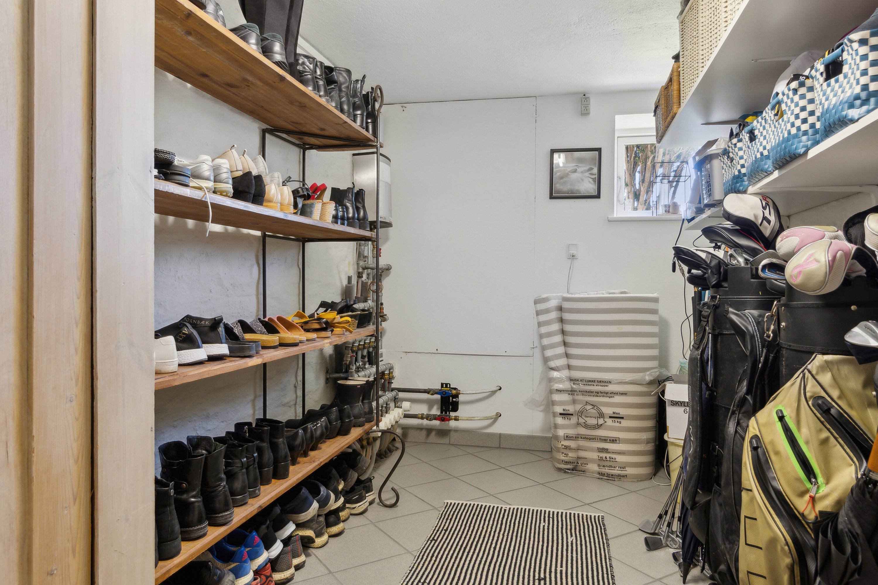 Fremhævet indendørs billede i fuldskærmstilstand. Billede af Byvangen 3, 7700 Thisted