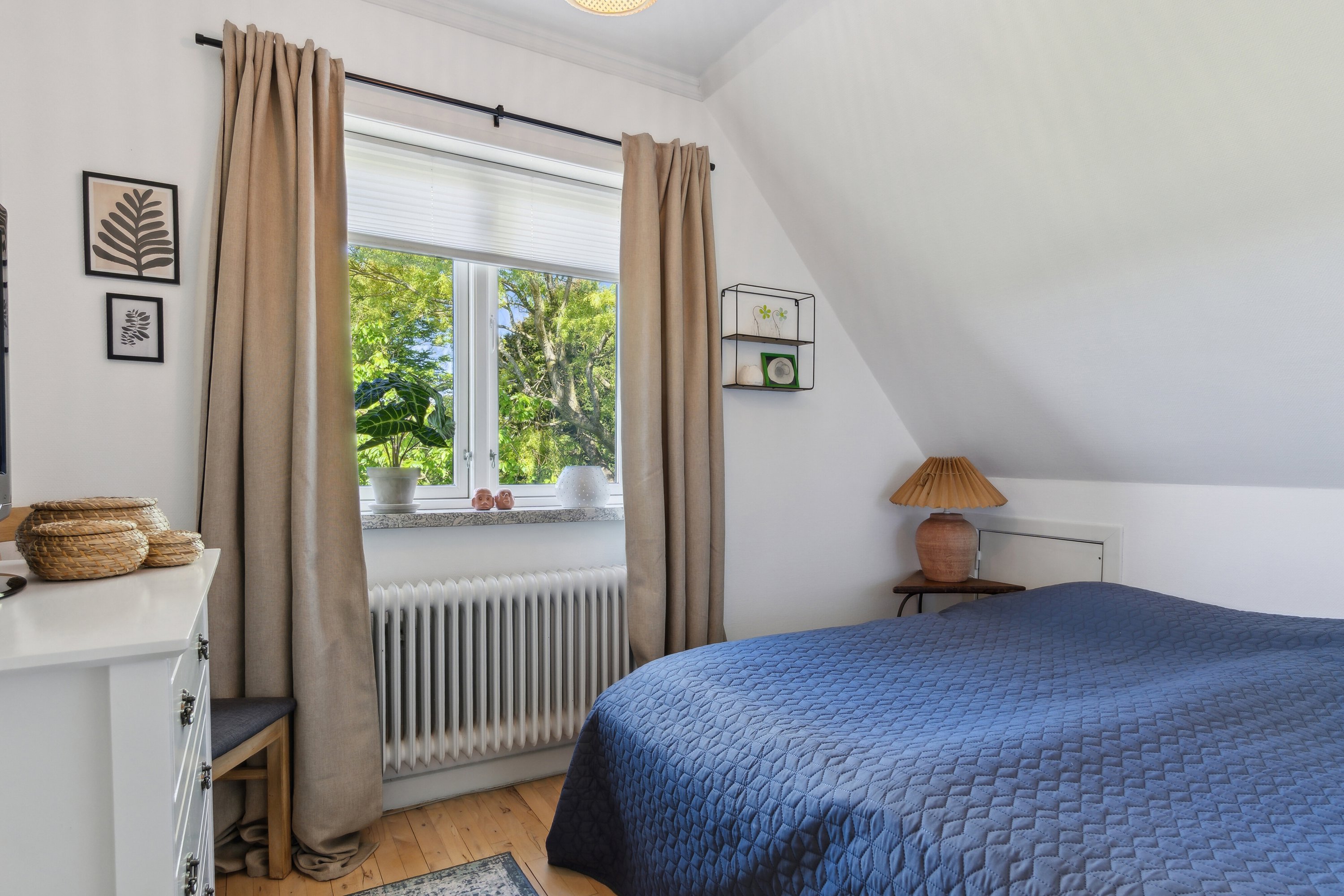 Fremhævet soveværelse billede i fuldskærmstilstand. Billede af Byvangen 3, 7700 Thisted