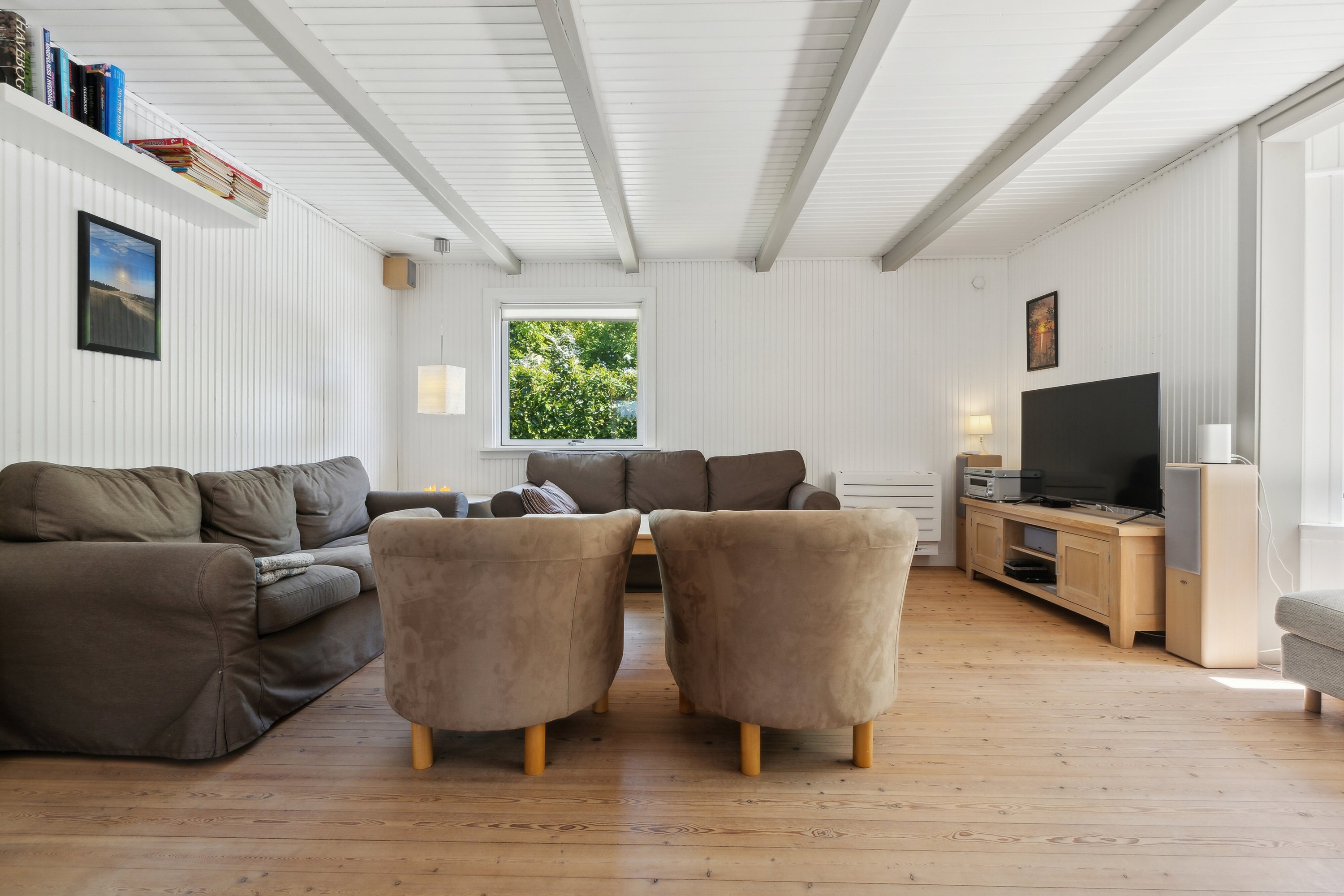 Fremhævet stue billede i fuldskærmstilstand. Billede af Skadevænget 79, Vellerup, 4050 Skibby