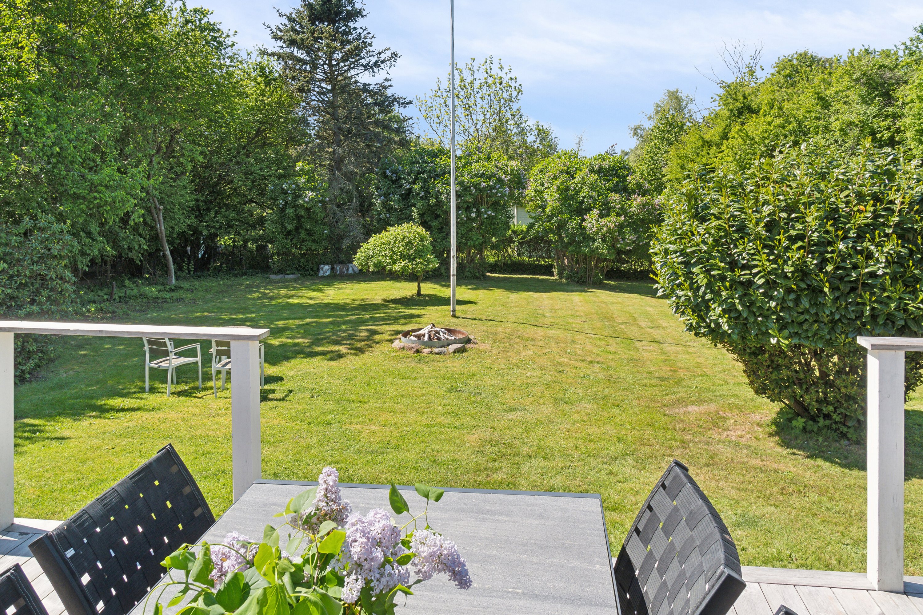 Fremhævet set fra haven billede i fuldskærmstilstand. Billede af Skadevænget 79, Vellerup, 4050 Skibby