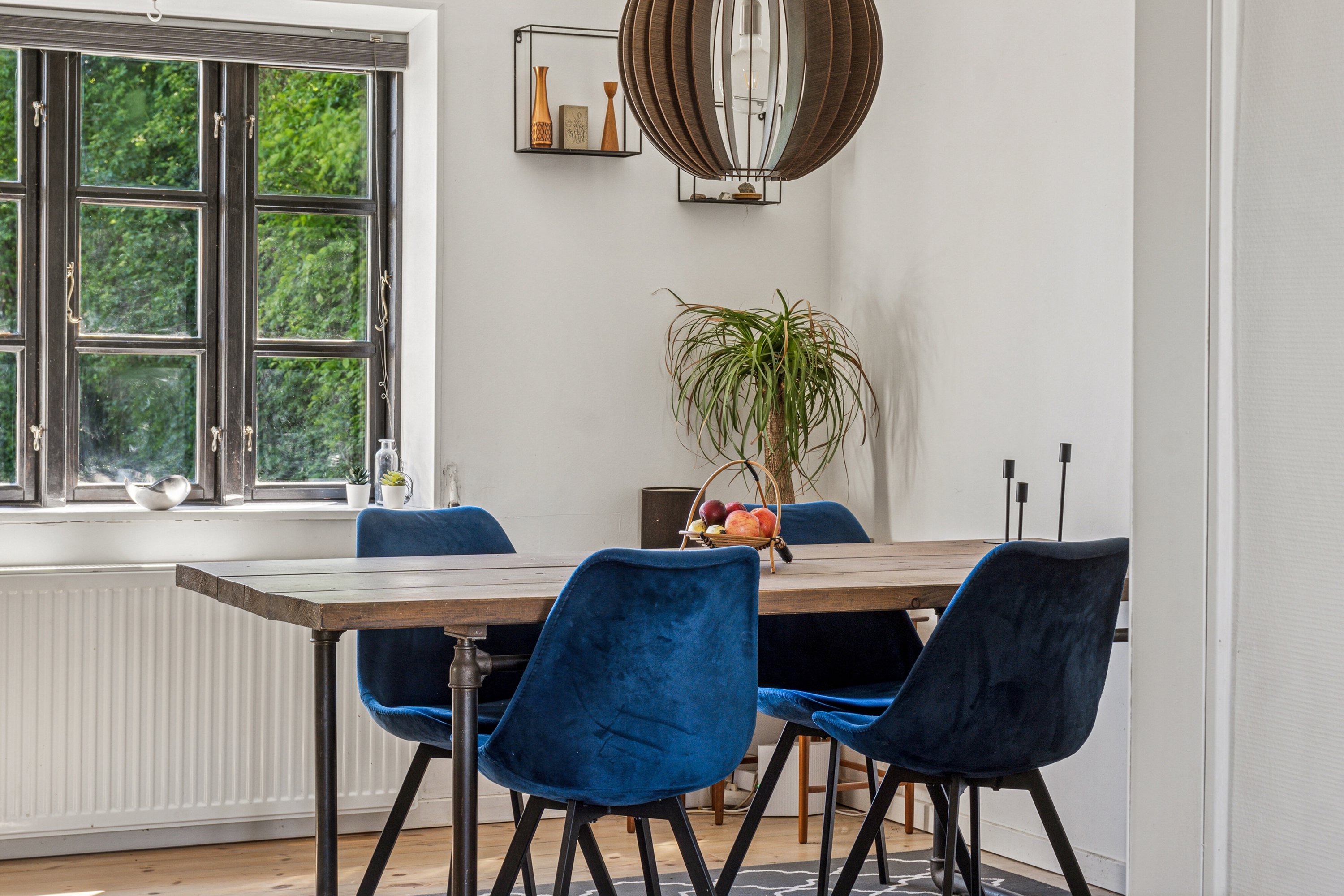 Fremhævet spisestue billede i fuldskærmstilstand. Billede af Nørreås 37, 4200 Slagelse