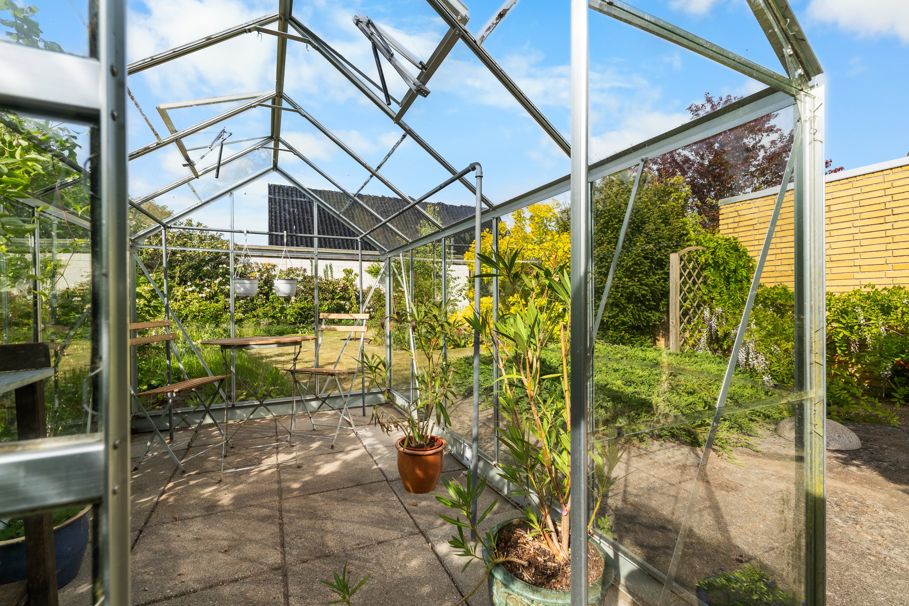 Miniaturebillede 1: have. Billede af Strandparken 11, Faldsled, 5642 Millinge