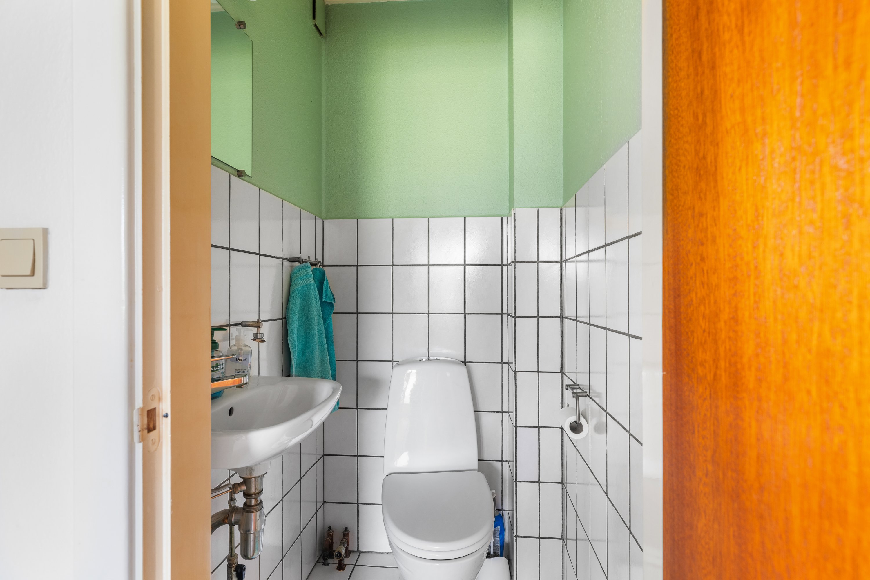 Fremhævet badeværelse billede i fuldskærmstilstand. Billede af Strandparken 11, Faldsled, 5642 Millinge