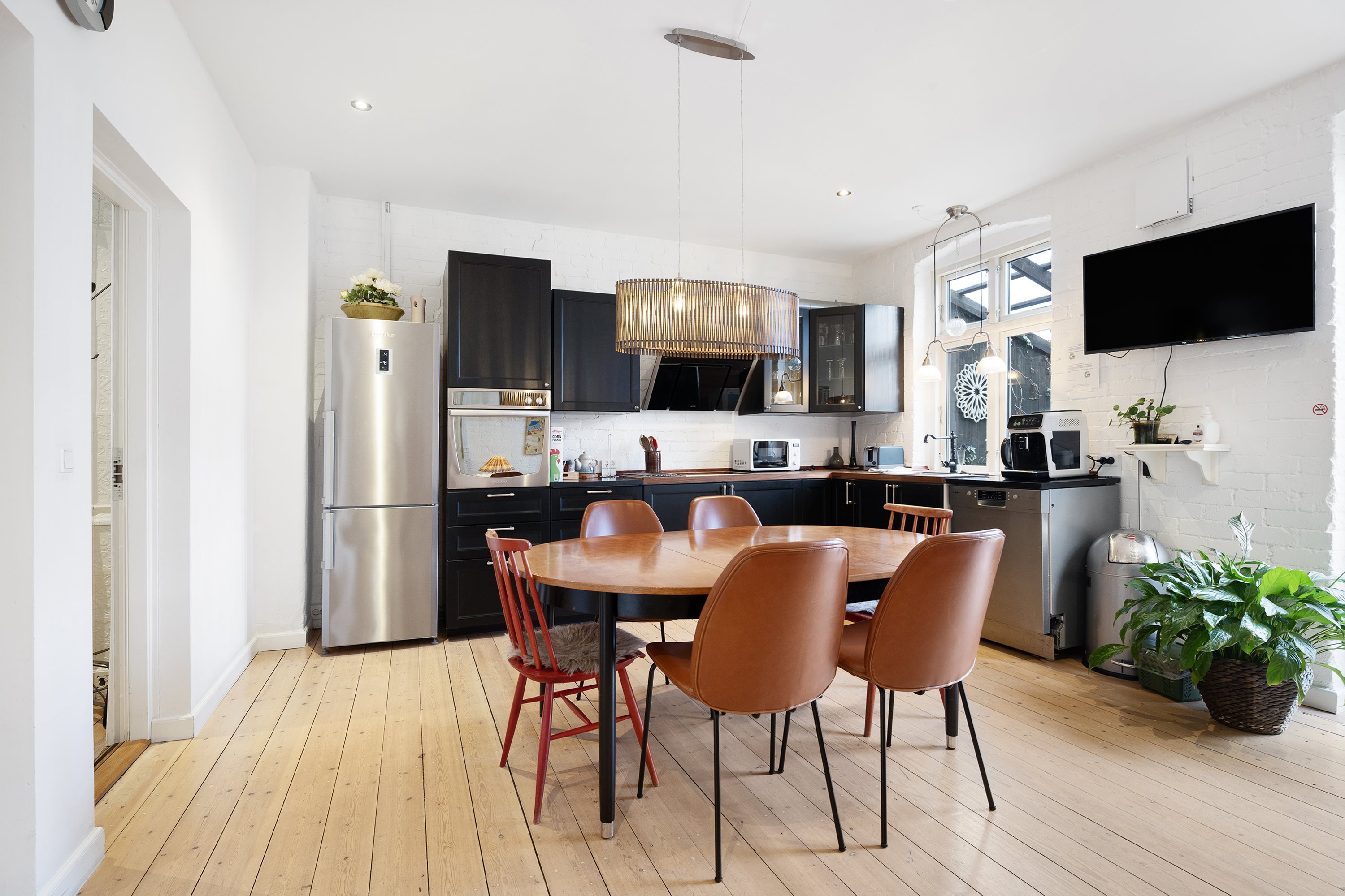 Fremhævet køkken alrum billede i fuldskærmstilstand. Billede af Dronningensgade 6, 8900 Randers C