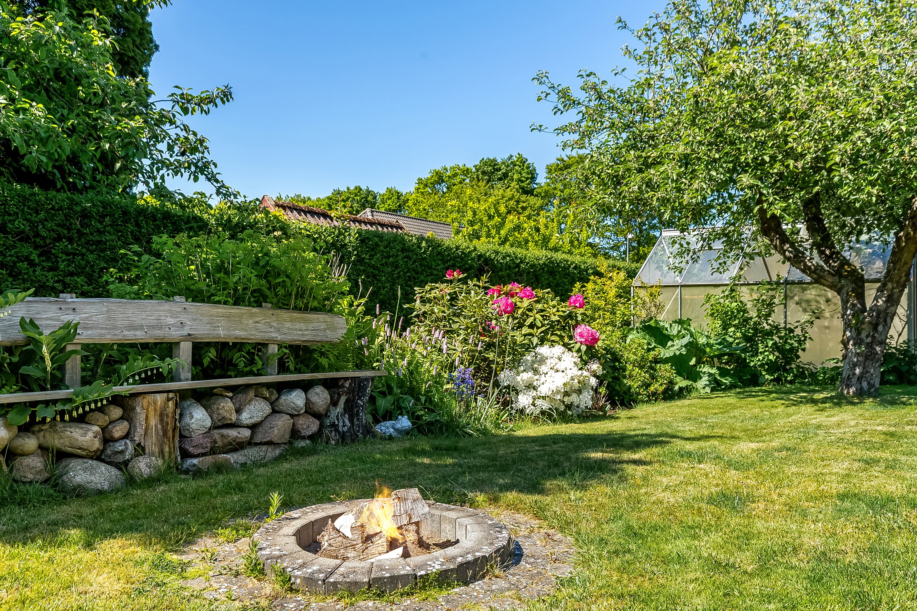 Fremhævet have billede i fuldskærmstilstand. Billede af Tyttebærvænget 11, Vonsild, 6000 Kolding