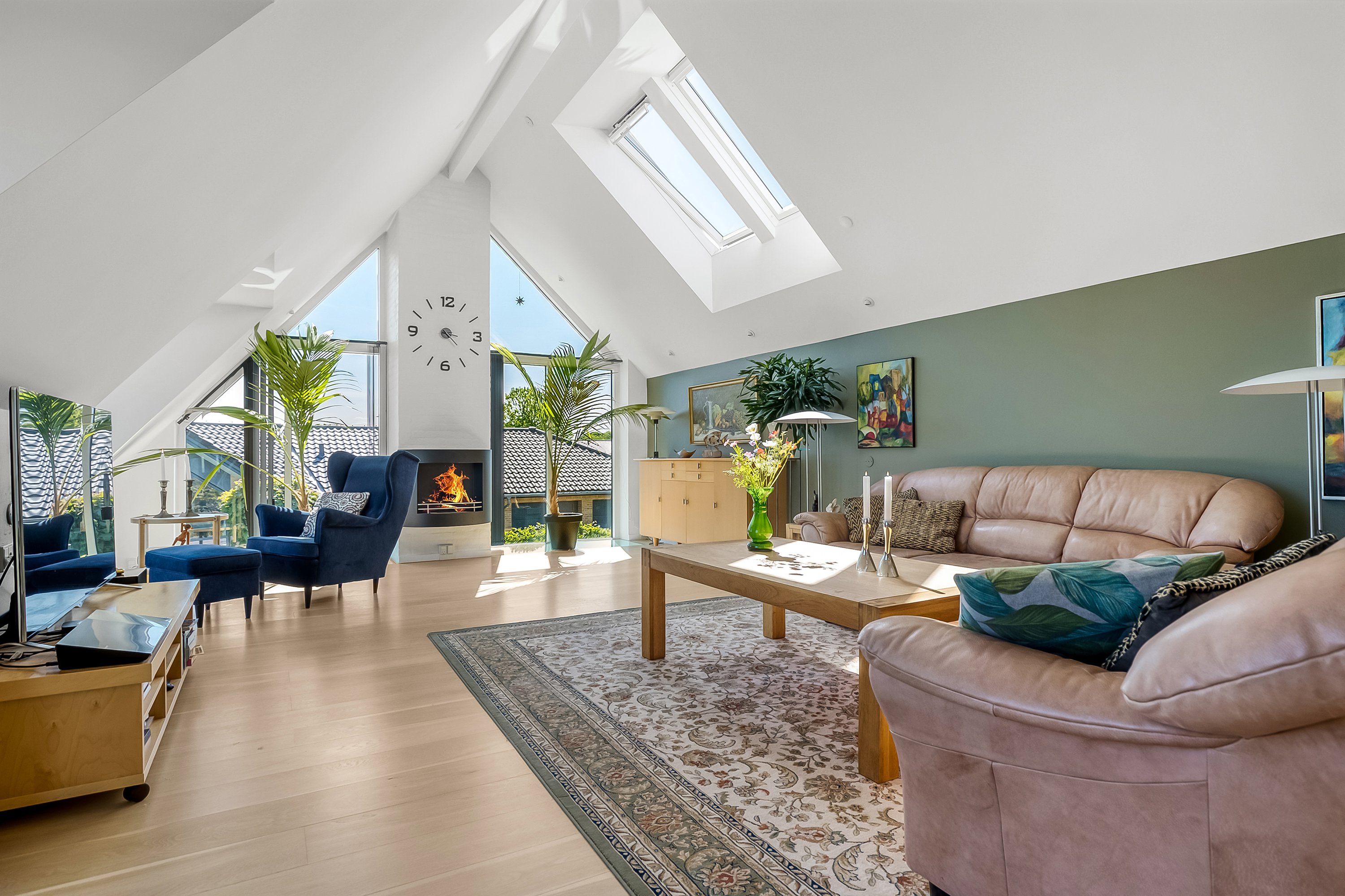 Fremhævet stue billede i fuldskærmstilstand. Billede af Goldbæk Alle 23, Dalby, 6000 Kolding