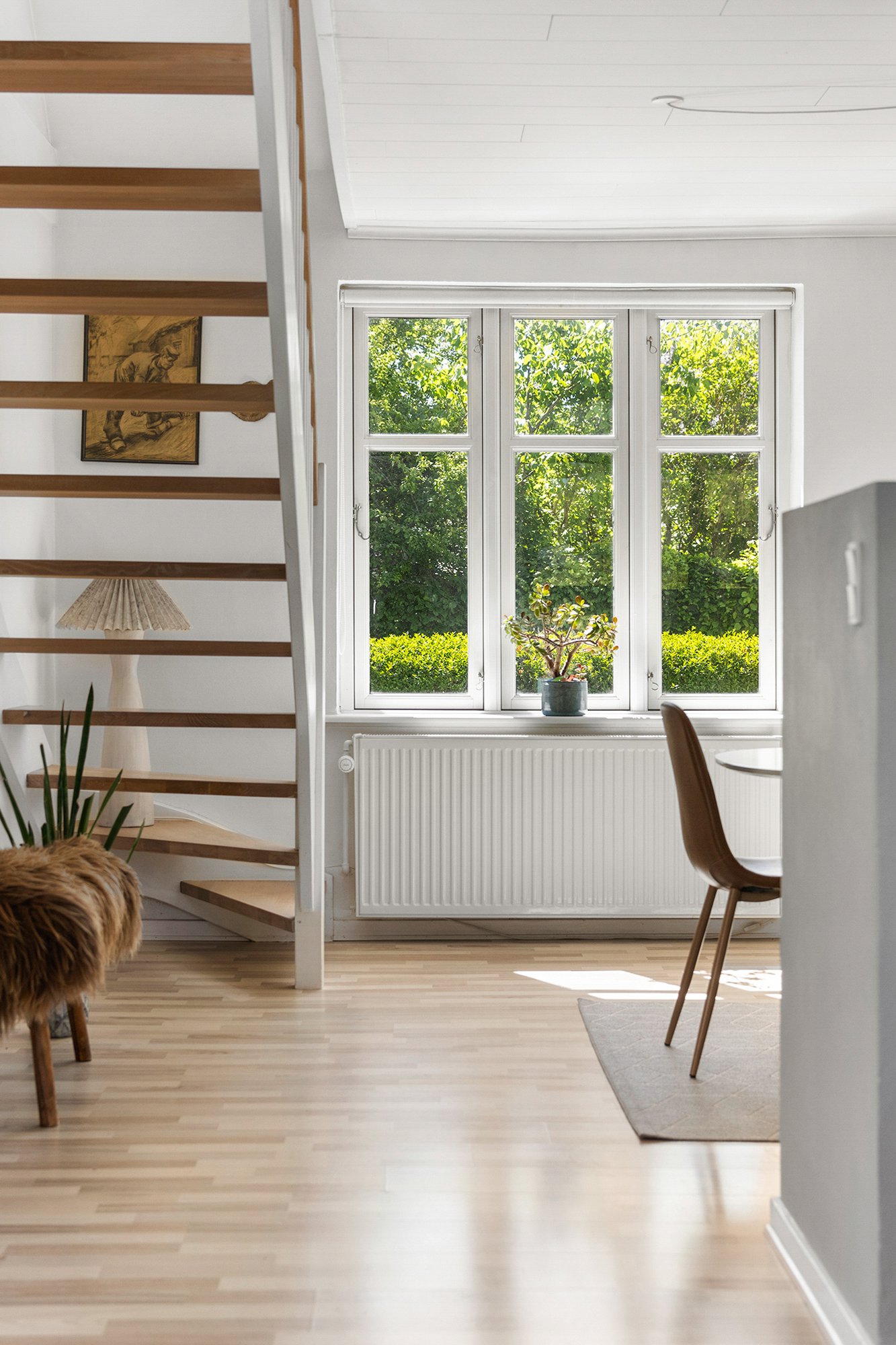 Fremhævet trappe billede i fuldskærmstilstand. Billede af Meldahlsvej 2A, 9300 Sæby