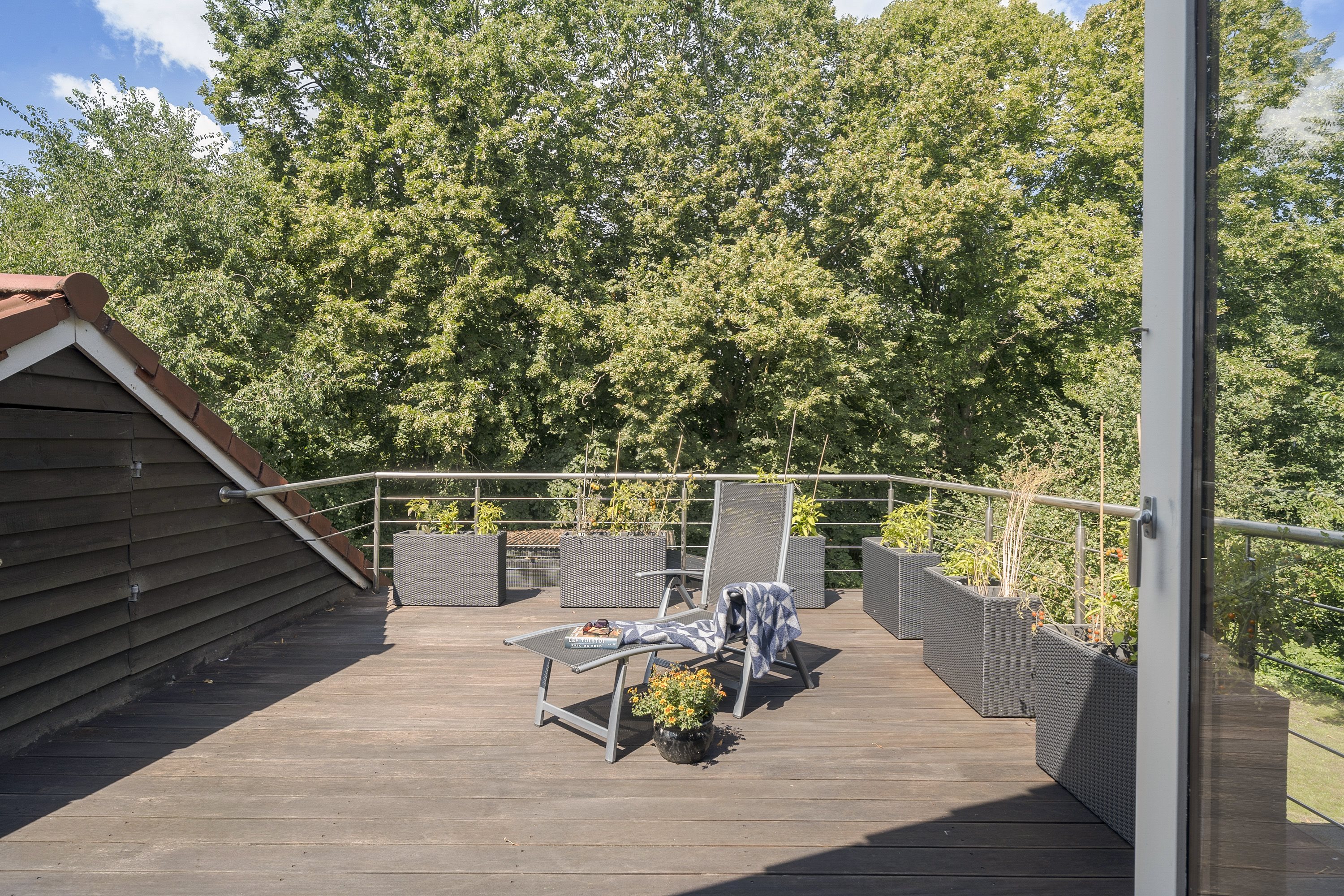 Miniaturebillede 1: . Billede af Klokkens Kvarter 120, Holluf Pile, 5220 Odense SØ