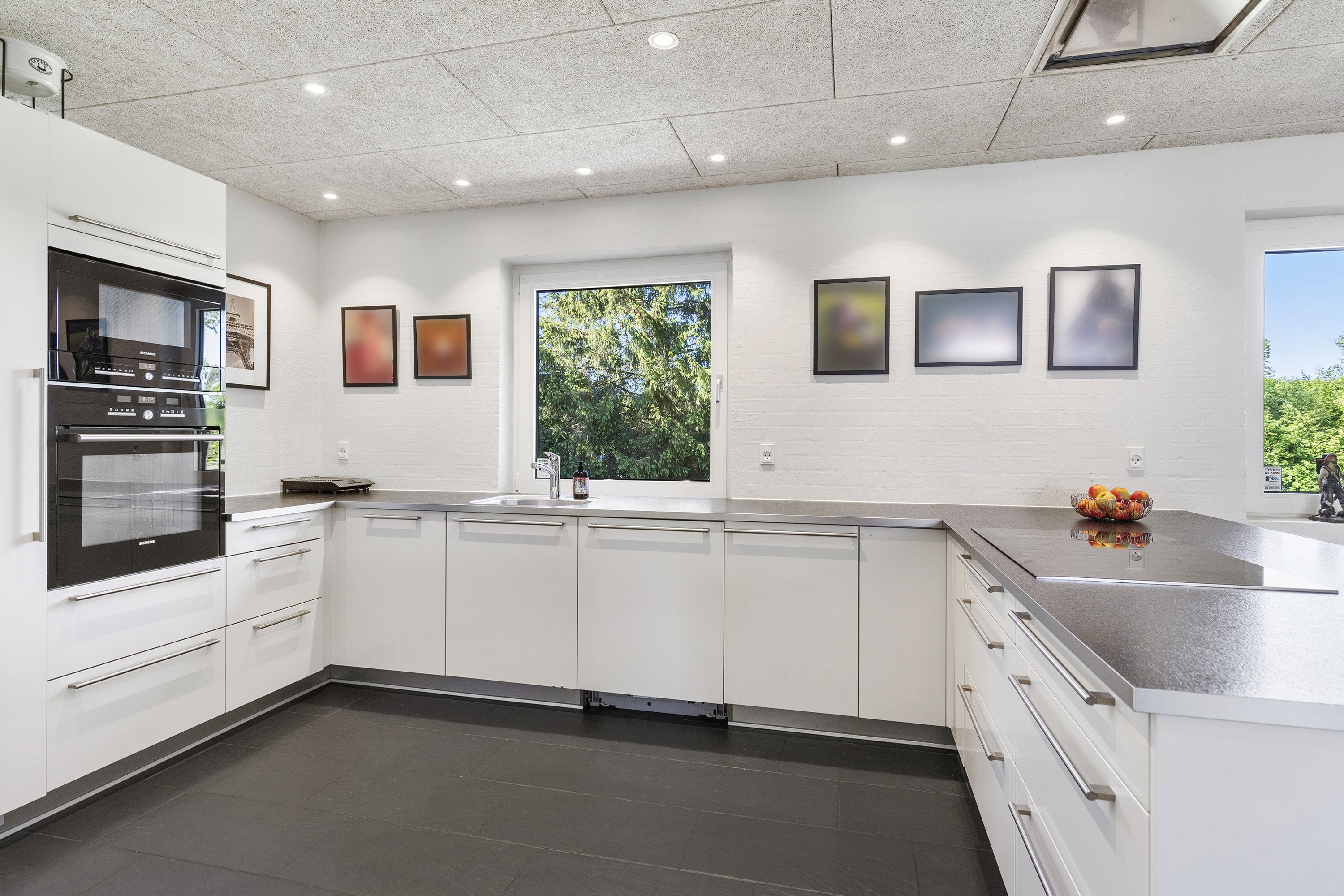 Fremhævet køkken alrum billede i fuldskærmstilstand. Billede af Industrivej 47, 9600 Aars