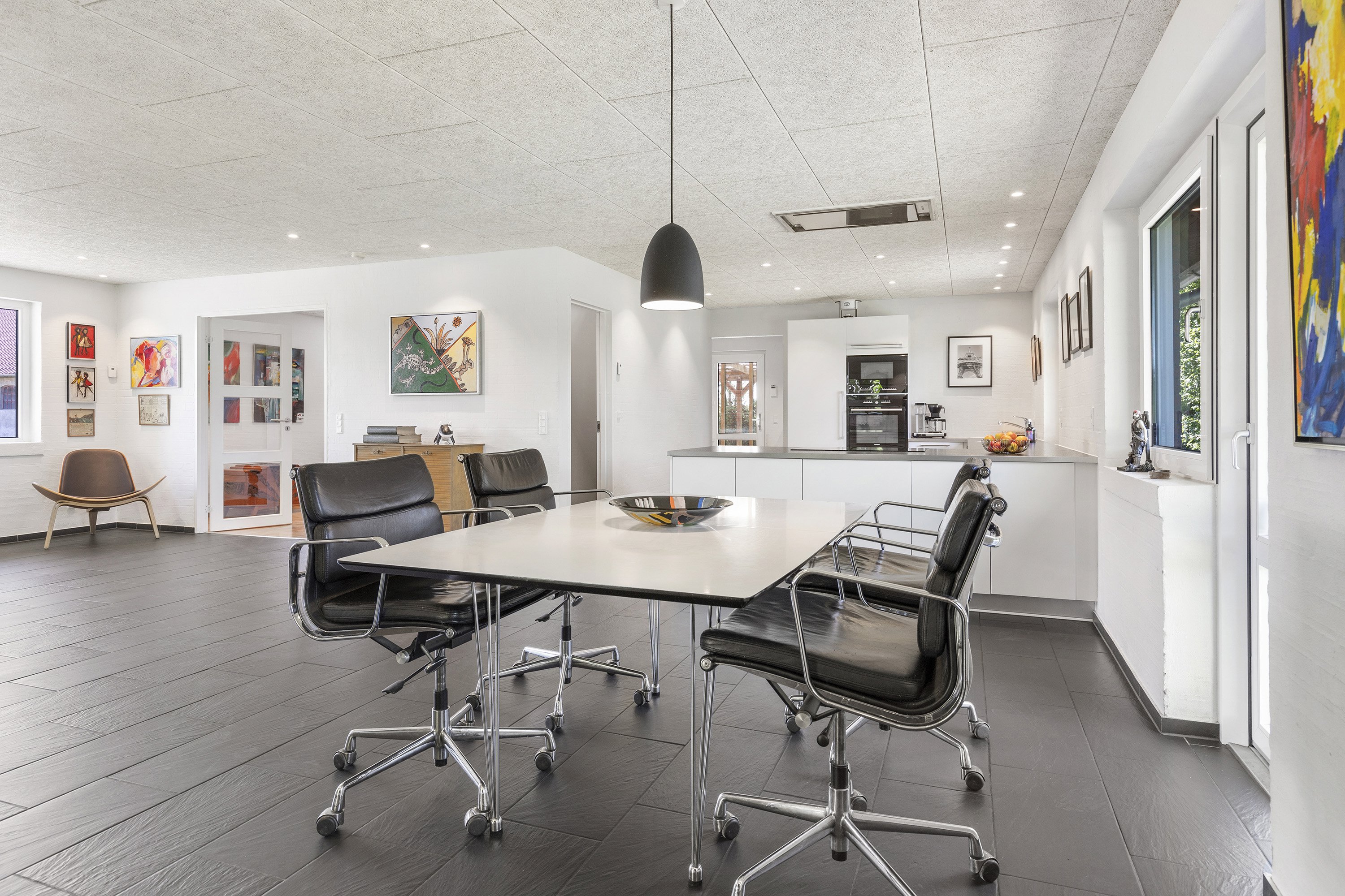 Fremhævet køkken alrum billede i fuldskærmstilstand. Billede af Industrivej 47, 9600 Aars