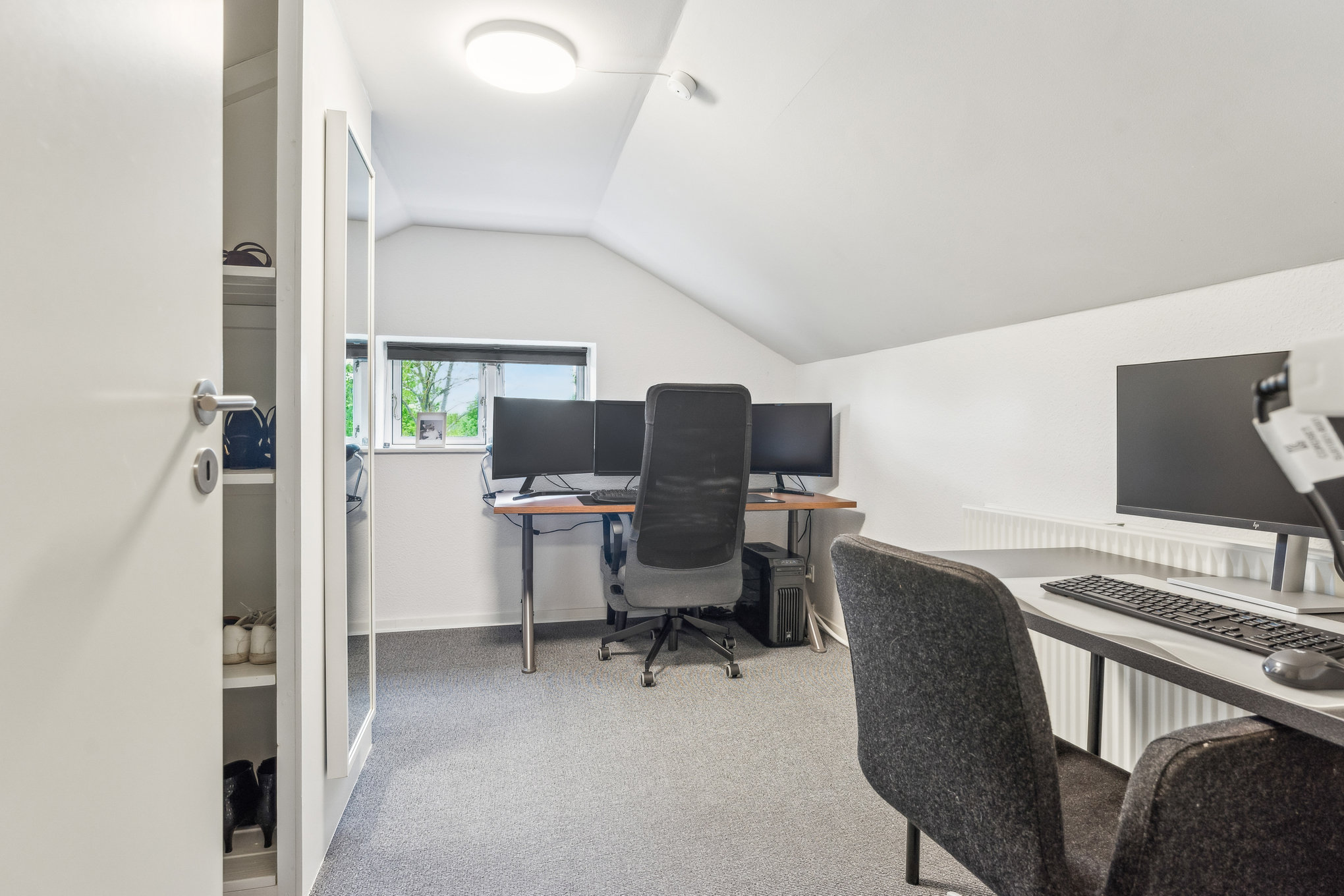 Fremhævet værelse billede i fuldskærmstilstand. Billede af Hobrovej 400, 8920 Randers NV